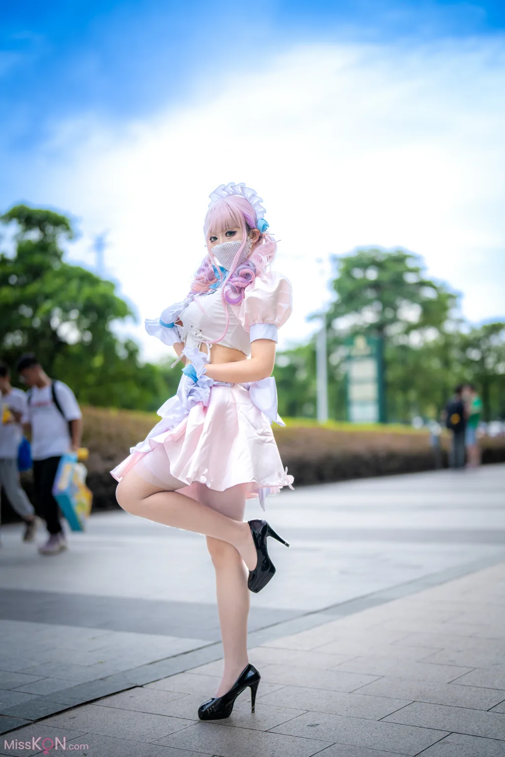 Coser@茶籽ccz_ D座女仆色色