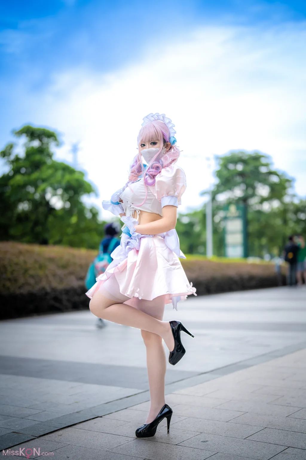 Coser@茶籽ccz_ D座女仆色色