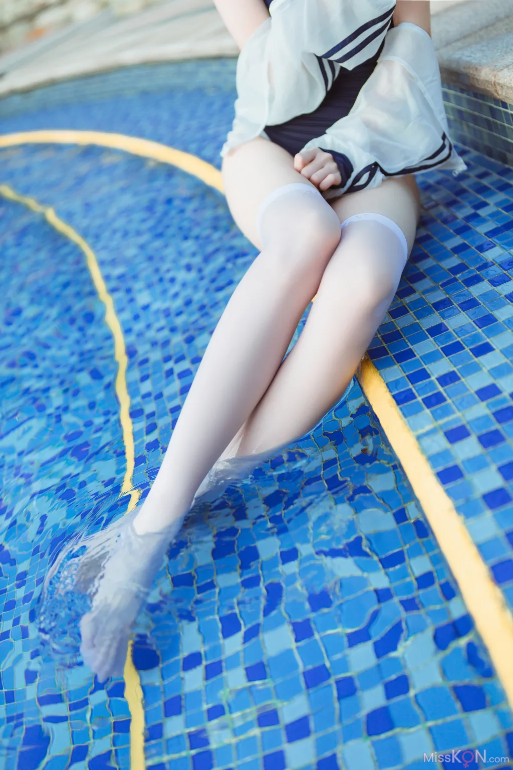 Coser@许岚LAN_ 泳池竟泳