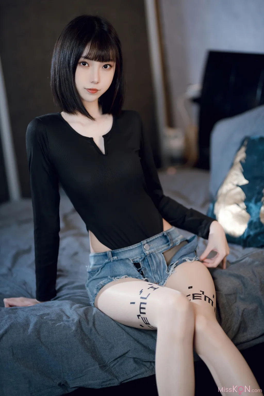 Coser@许岚LAN_ 纯欲牛仔短裤2