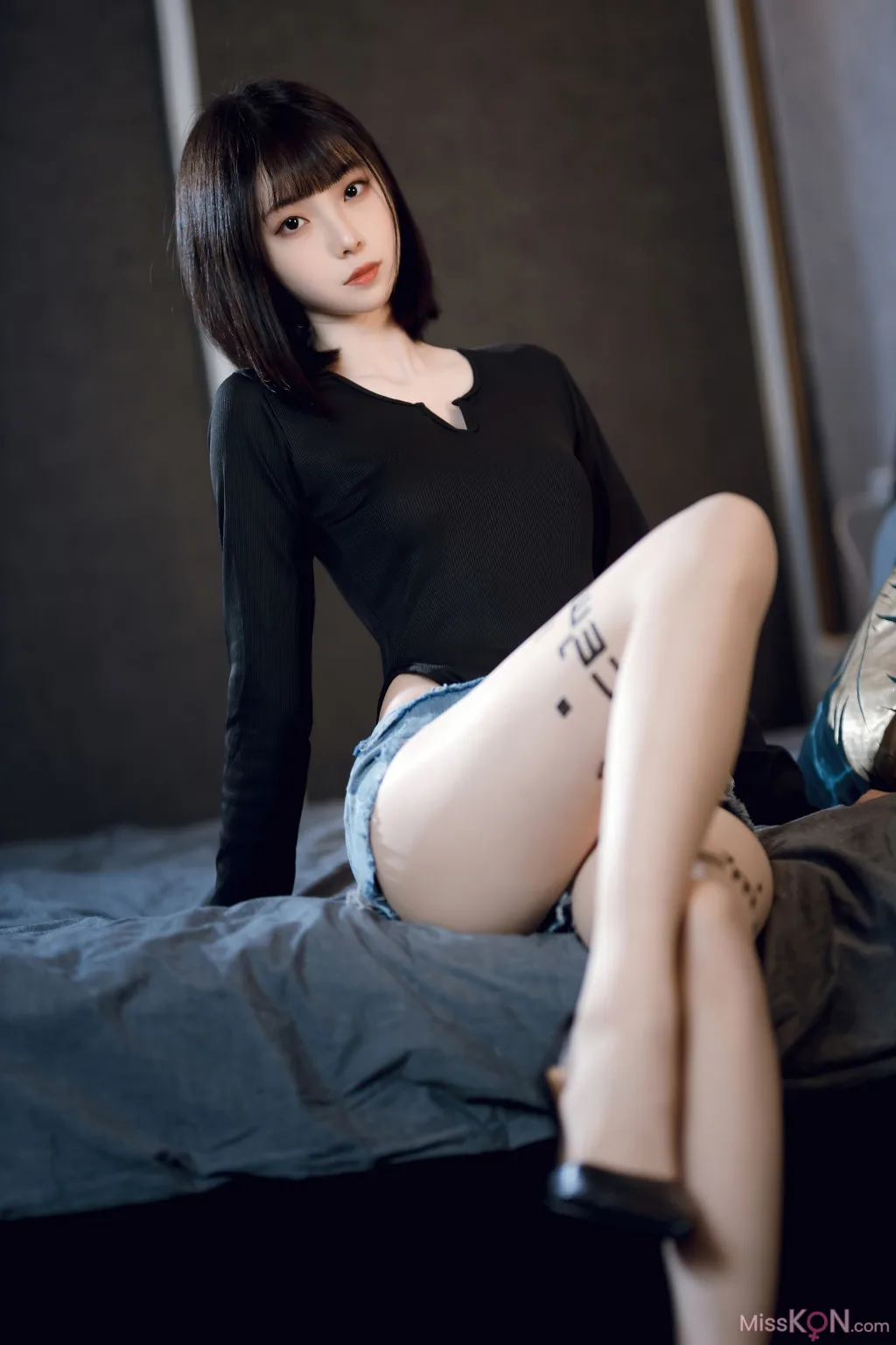 Coser@许岚LAN_ 纯欲牛仔短裤2