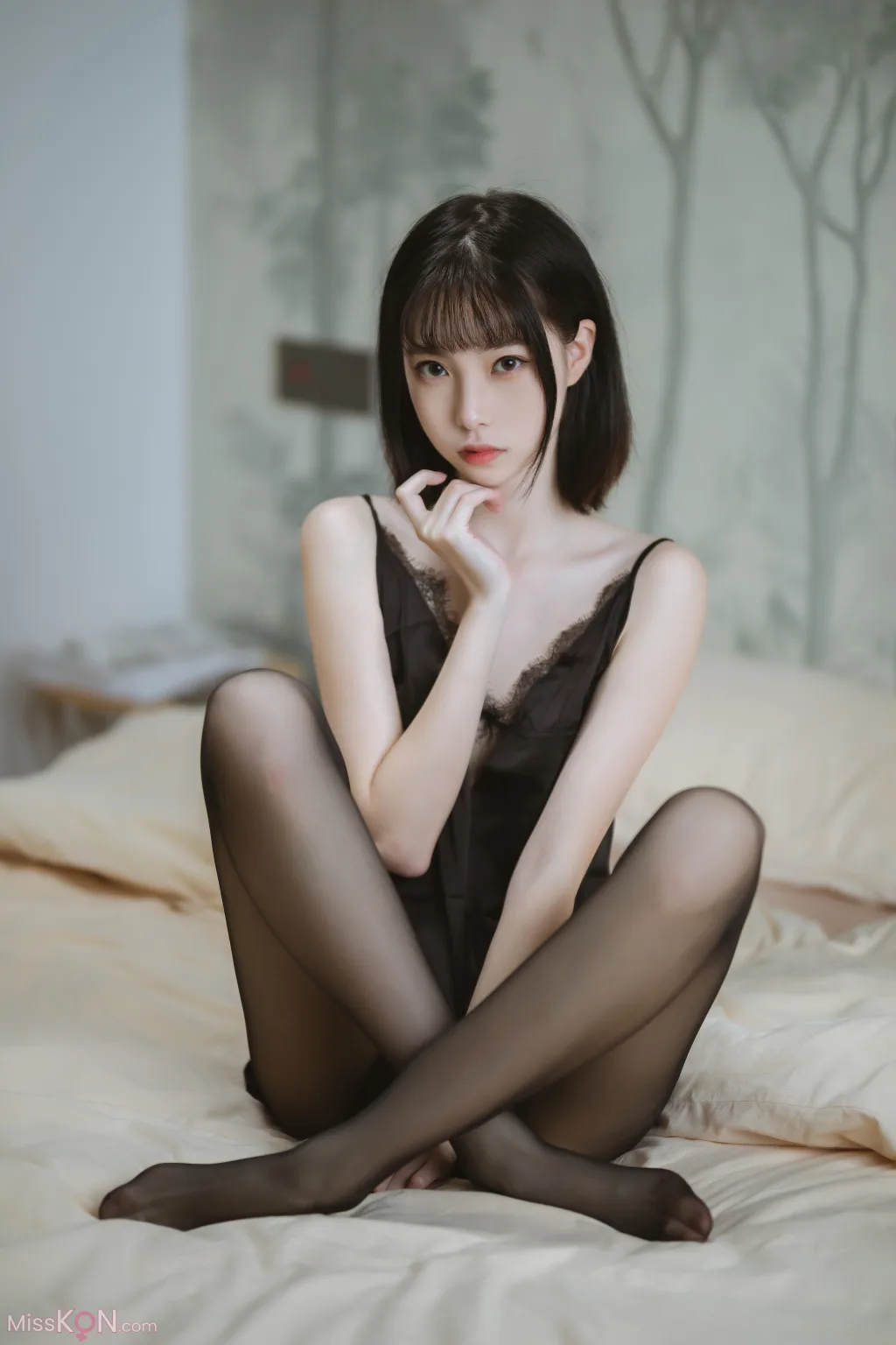 Coser@许岚LAN_ 黑色蕾丝睡衣