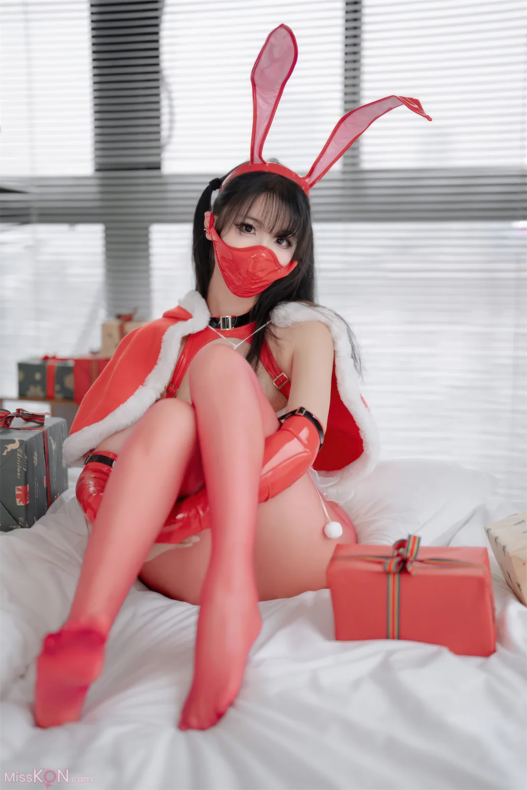 Coser@轩萧学姐_ 圣诞红丝兔女郎