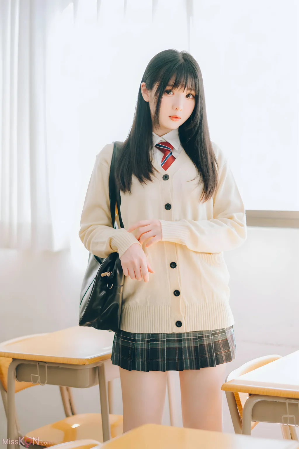 Coser@霜月shimo_ DL版写真集 隣のサキュバス霜月さん！！Vol.01