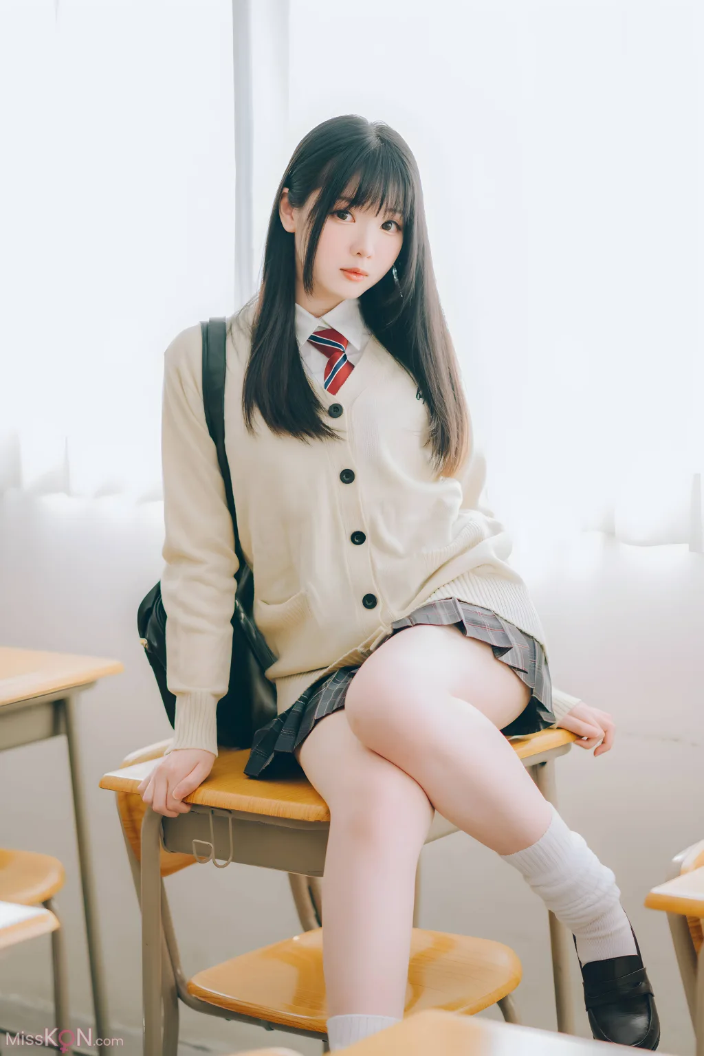 Coser@霜月shimo_ DL版写真集 隣のサキュバス霜月さん！！Vol.01