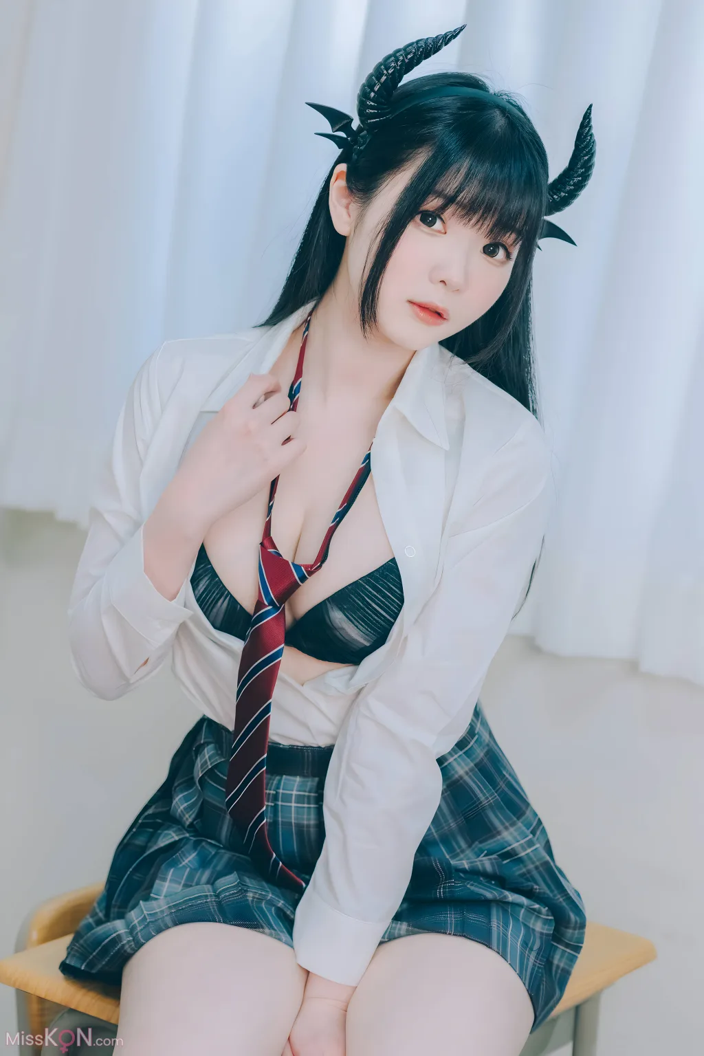 Coser@霜月shimo_ DL版写真集 隣のサキュバス霜月さん！！Vol.01