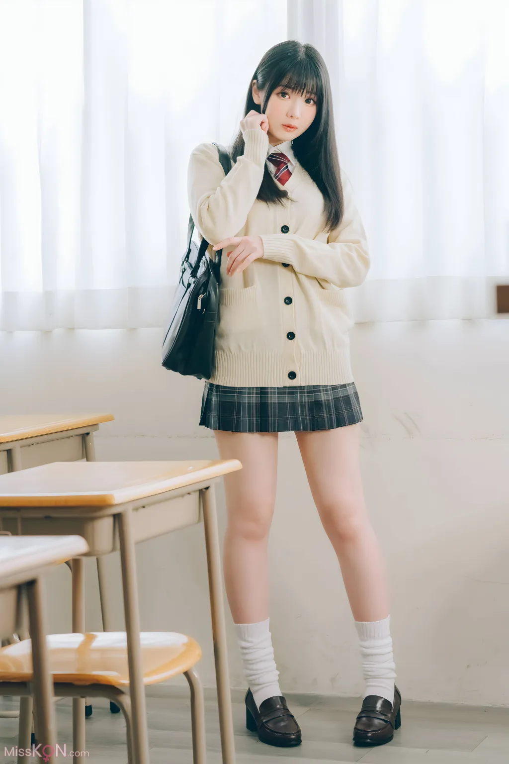 Coser@霜月shimo_ DL版写真集 隣のサキュバス霜月さん！！Vol.01