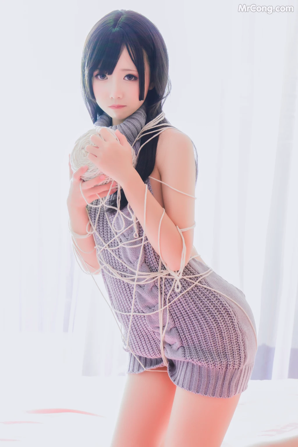 Coser@面饼仙儿 No.006_ 露背毛衣