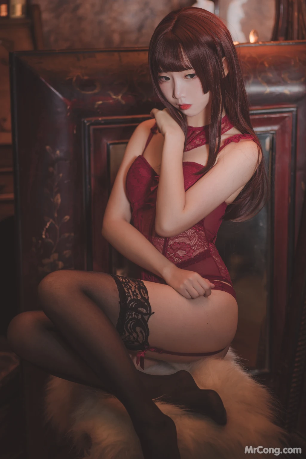 Coser@面饼仙儿 No.014_ 脑内少女 红色束衣