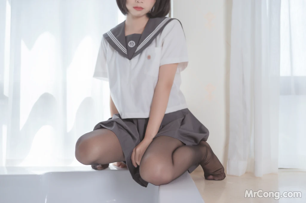 Coser@面饼仙儿 No.016_ 脑内少女 黑丝JK