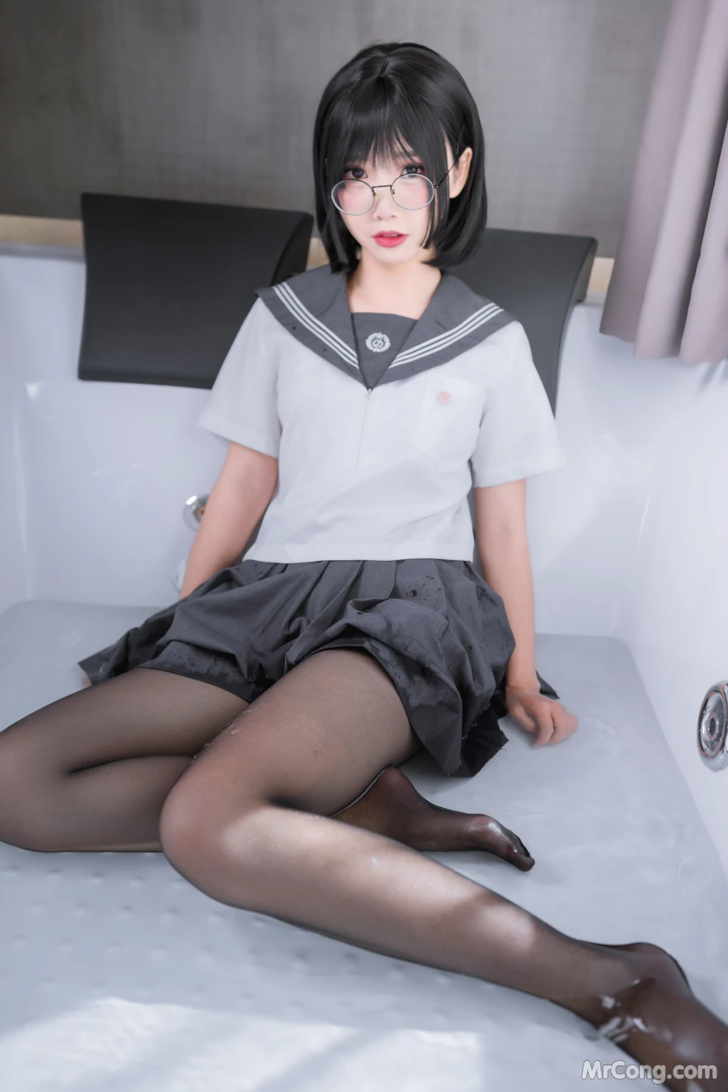 Coser@面饼仙儿 No.016_ 脑内少女 黑丝JK