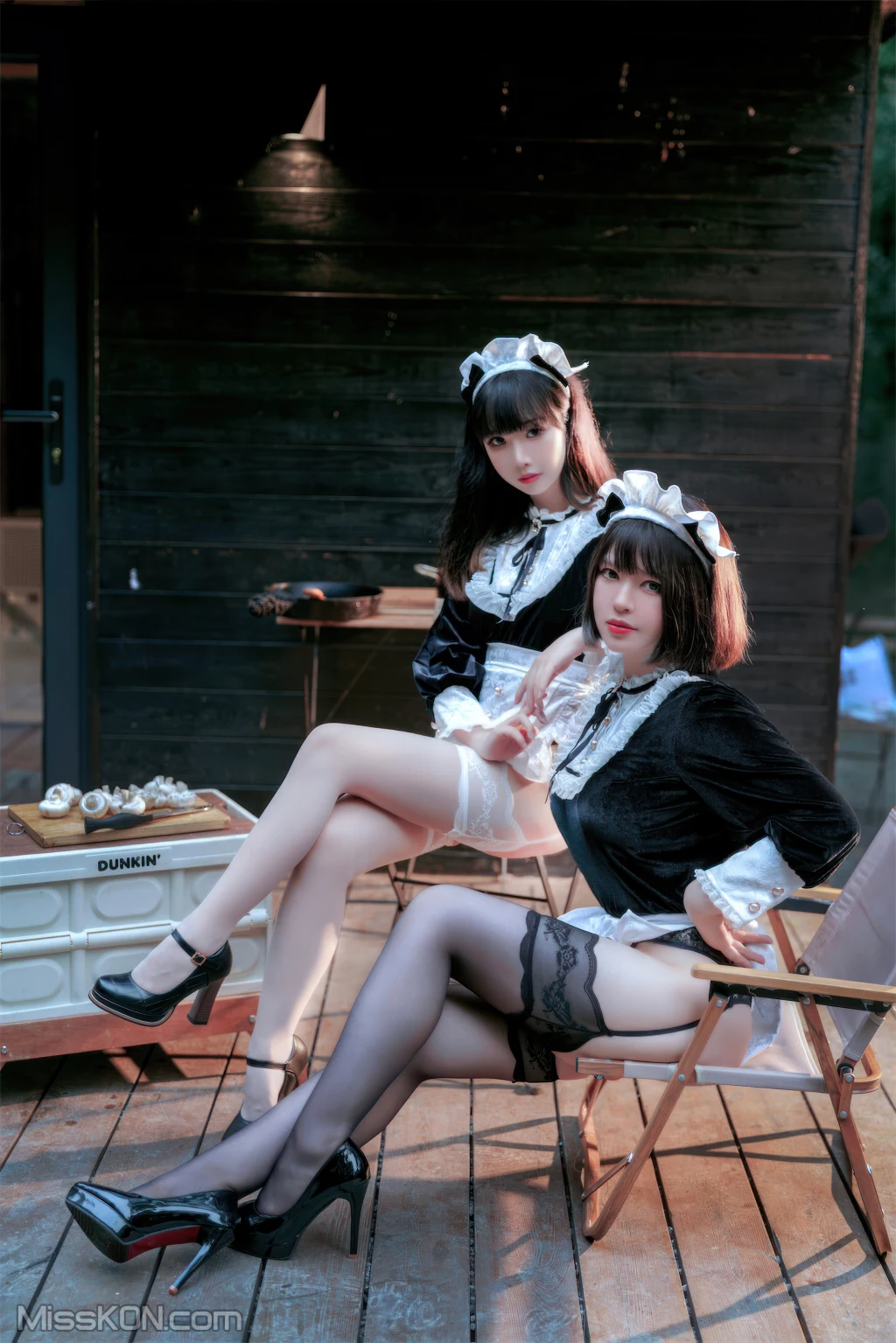 Coser@面饼仙儿 No.136_ &半半子 – Maid姉妹