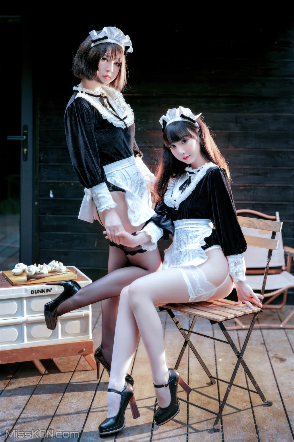 Coser@面饼仙儿 No.136_ &半半子 – Maid姉妹