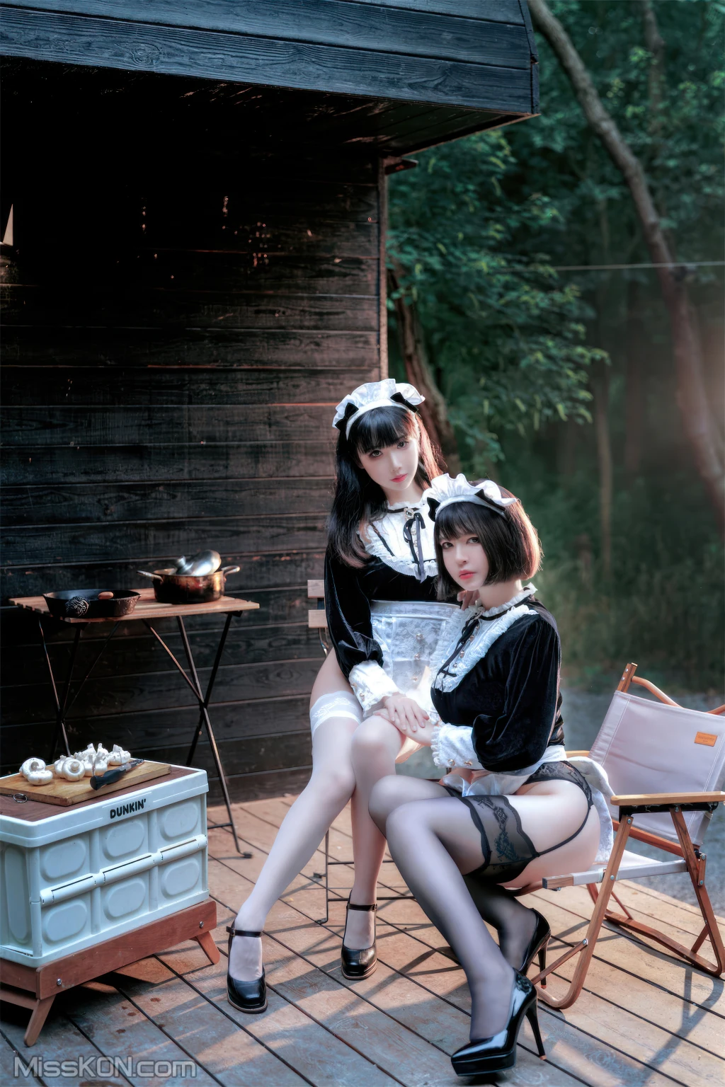 Coser@面饼仙儿 No.136_ &半半子 – Maid姉妹