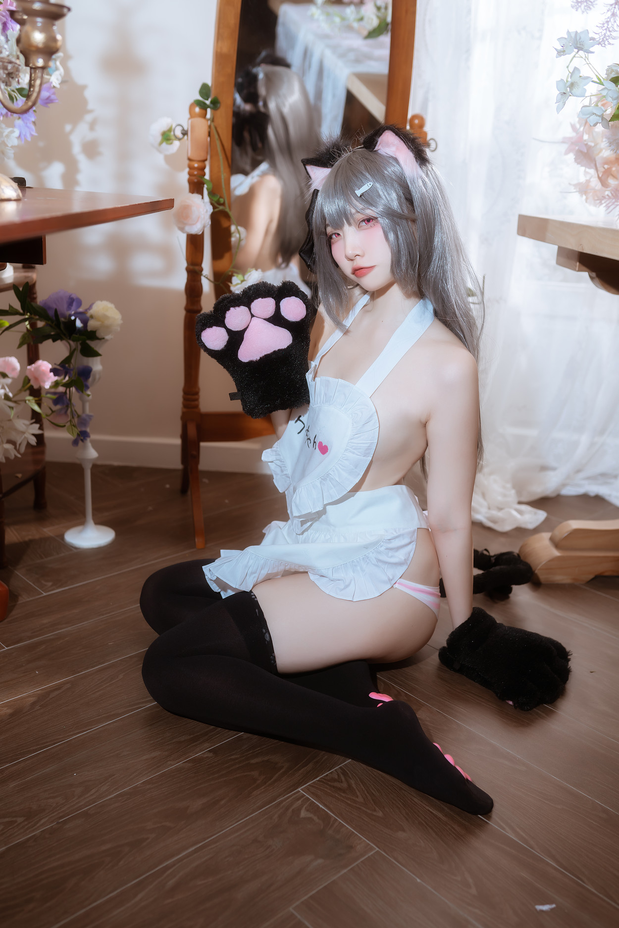 Cosplay 二佐Nisa 碧蓝水星纪念围裙