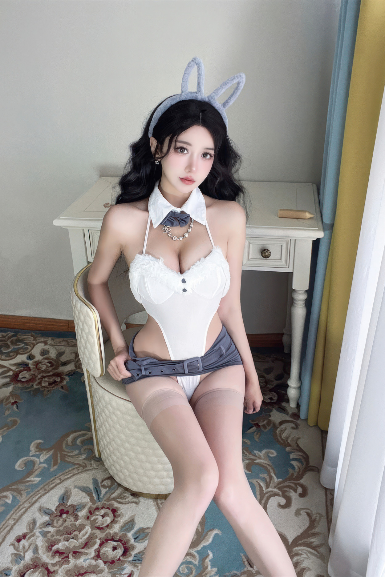 Cosplay 过期米线线喵 失落兔兔