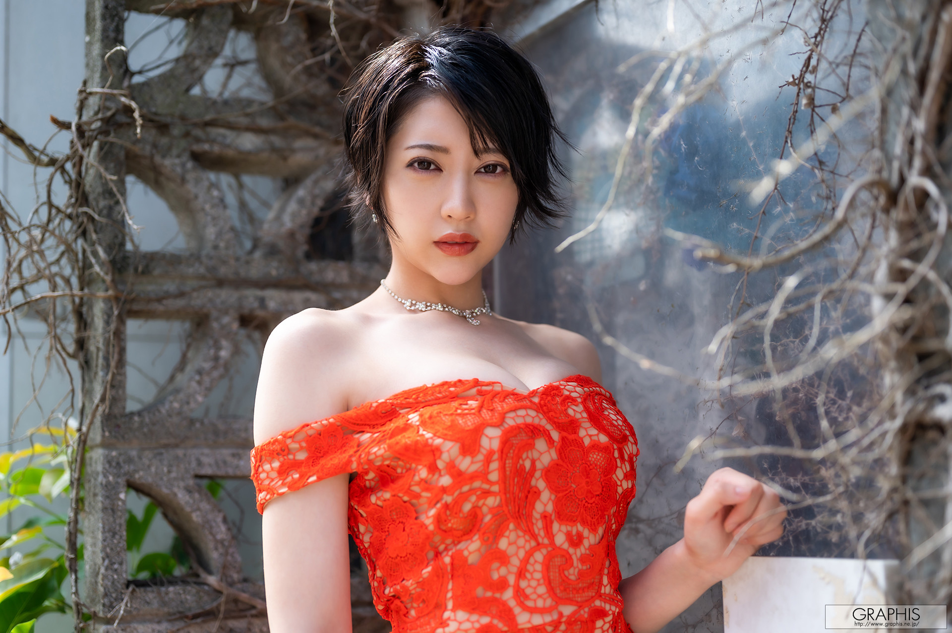 Hibiki Natsume 夏目響, [Graphis] Gals 「Modest and Mature!」 Vol.06