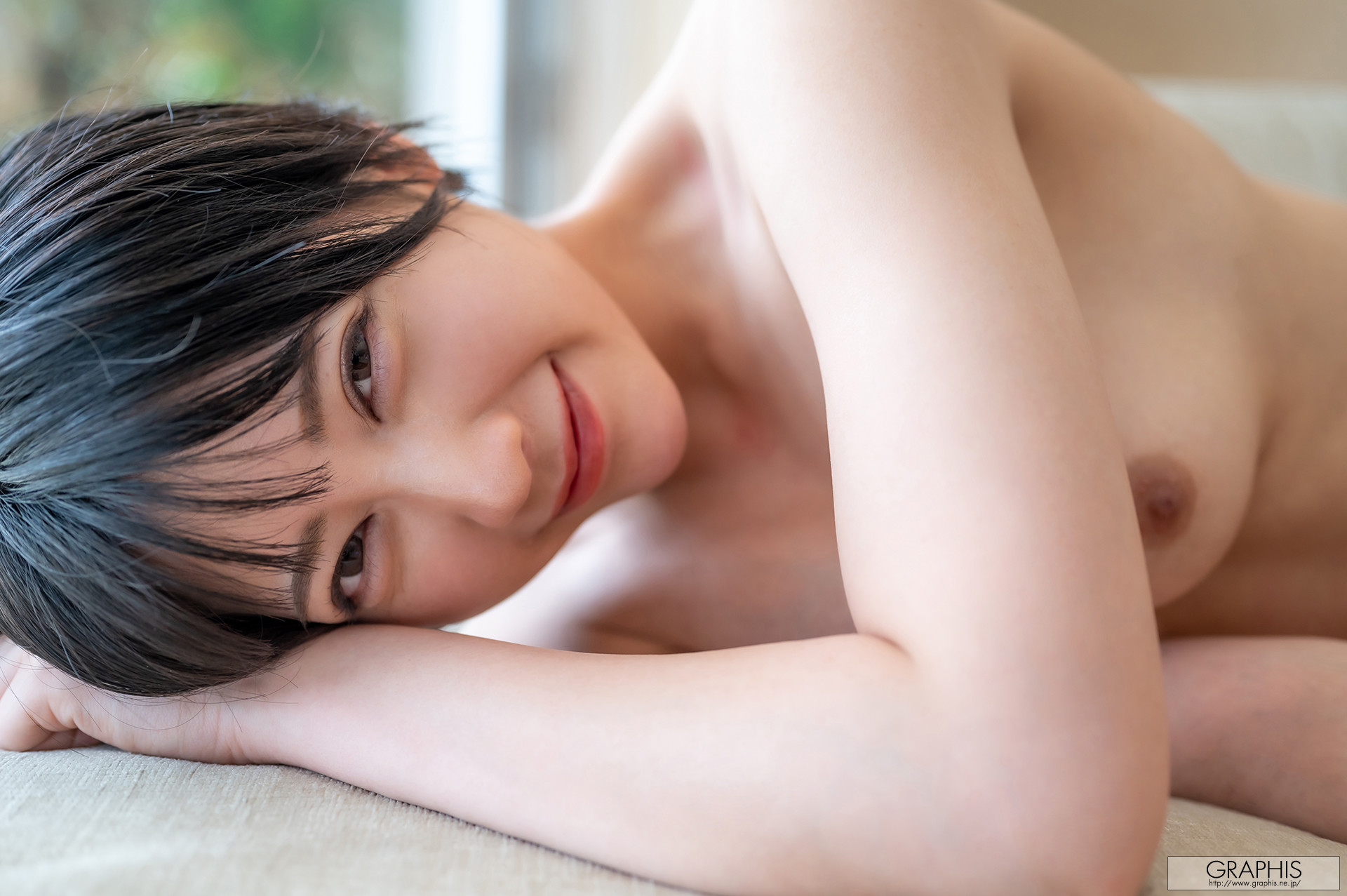 Hibiki Natsume 夏目響, [Graphis] Gals 「Modest and Mature!」 Vol.07