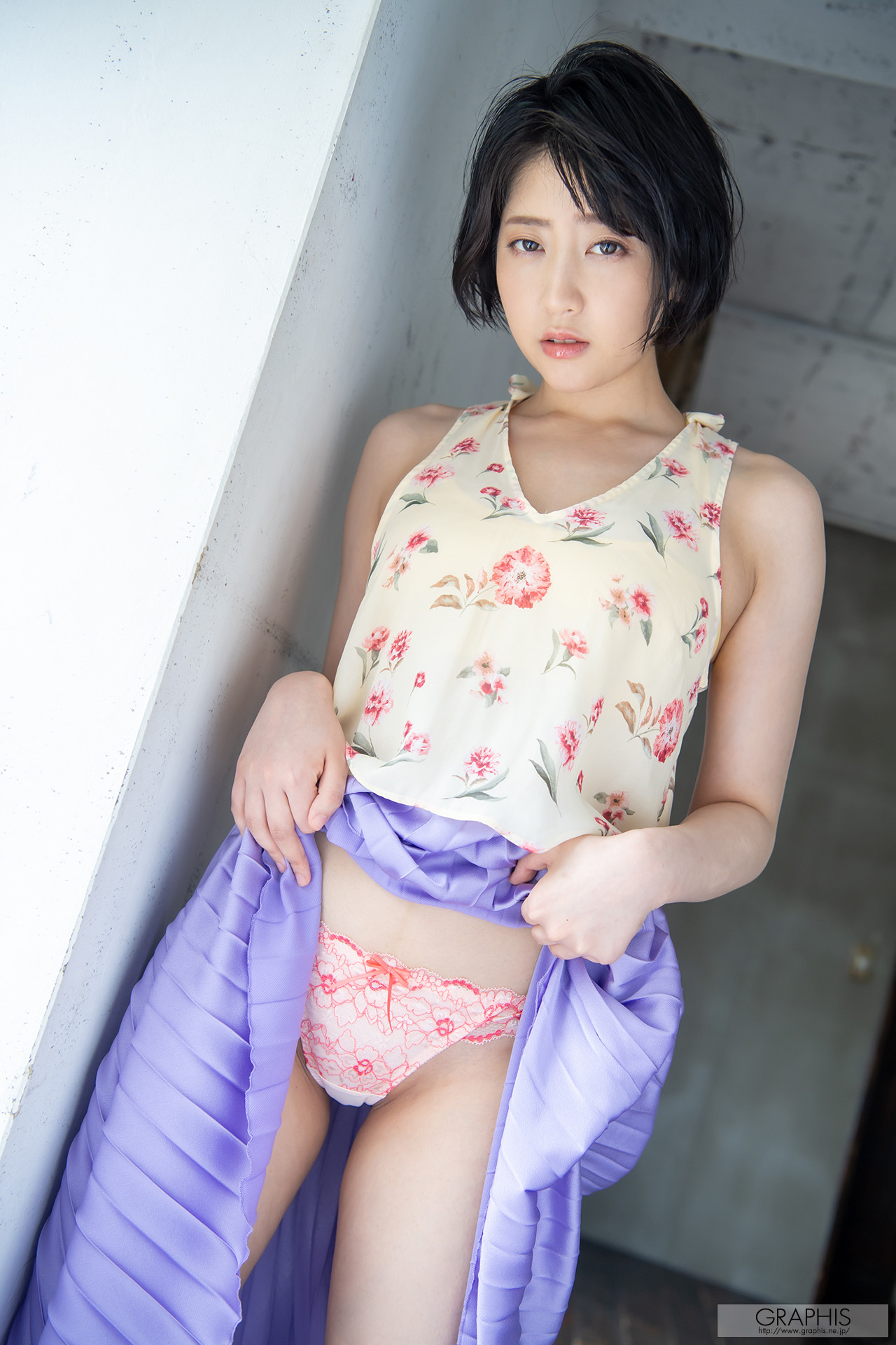 Hibiki Natsume 夏目響, [Graphis] Gals 「Sounds Cute!!」 Vol.01