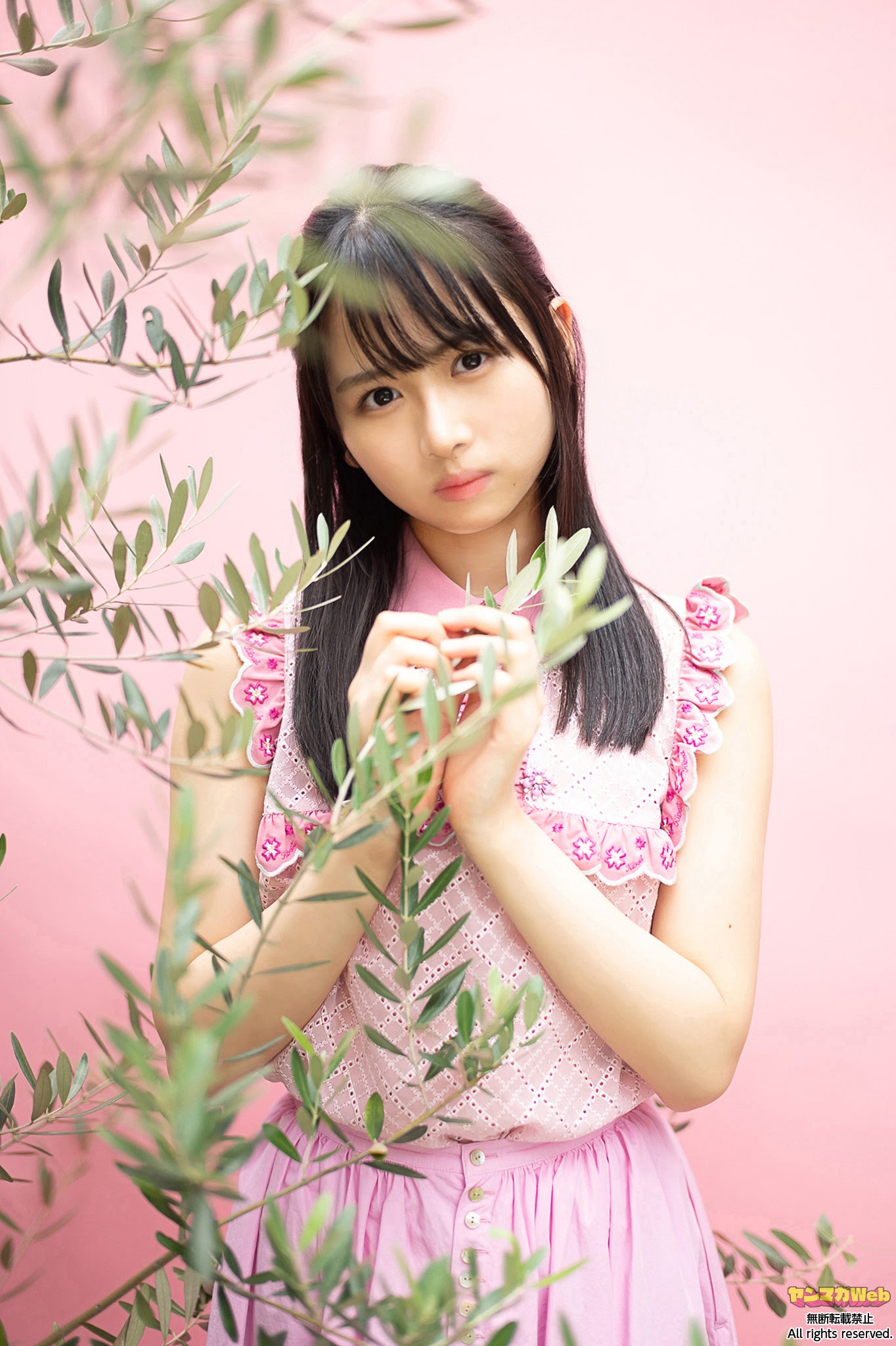 Hinano Kamimura 上村ひなの, ヤンマガWeb 日向坂46 坂道ネクストジェネレーション＋