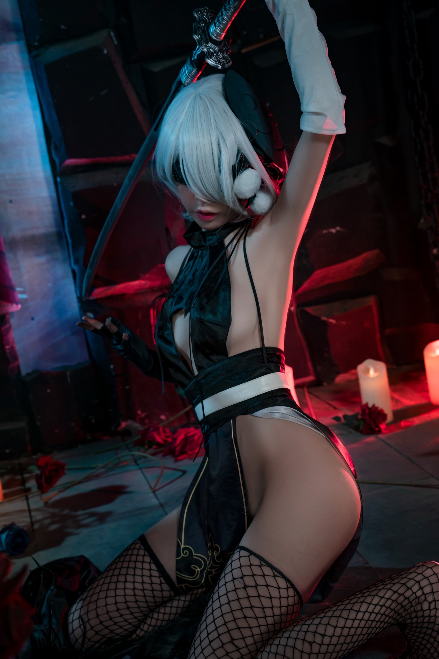 HornyCos - Cute 2B Showing Her Perfect Body (Patreon)