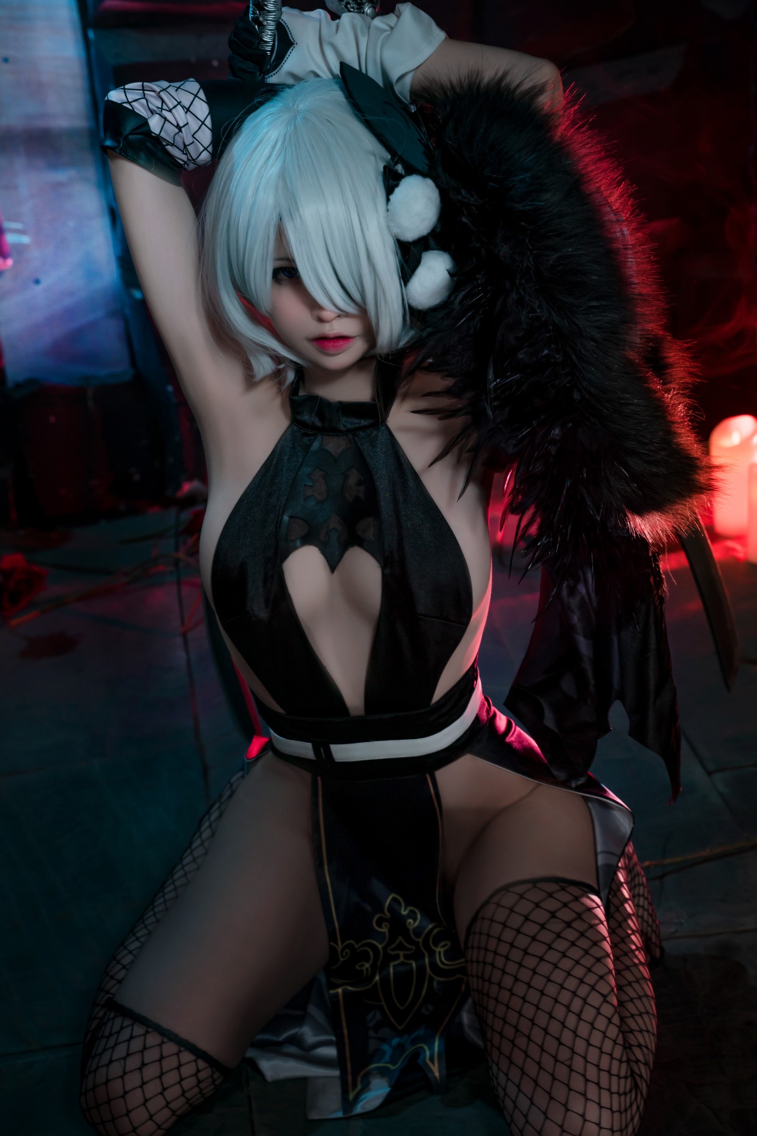 HornyCos - Cute 2B Showing Her Perfect Body (Patreon)