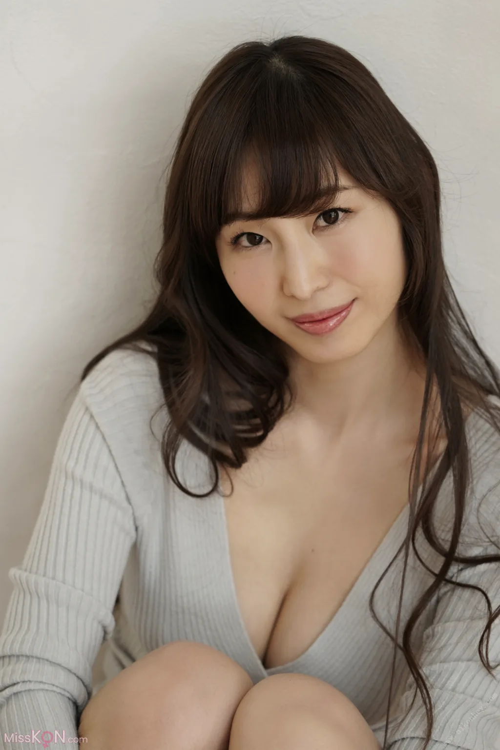 Misumi Shiochi (塩地美澄)_ 美女アナの昼下がり