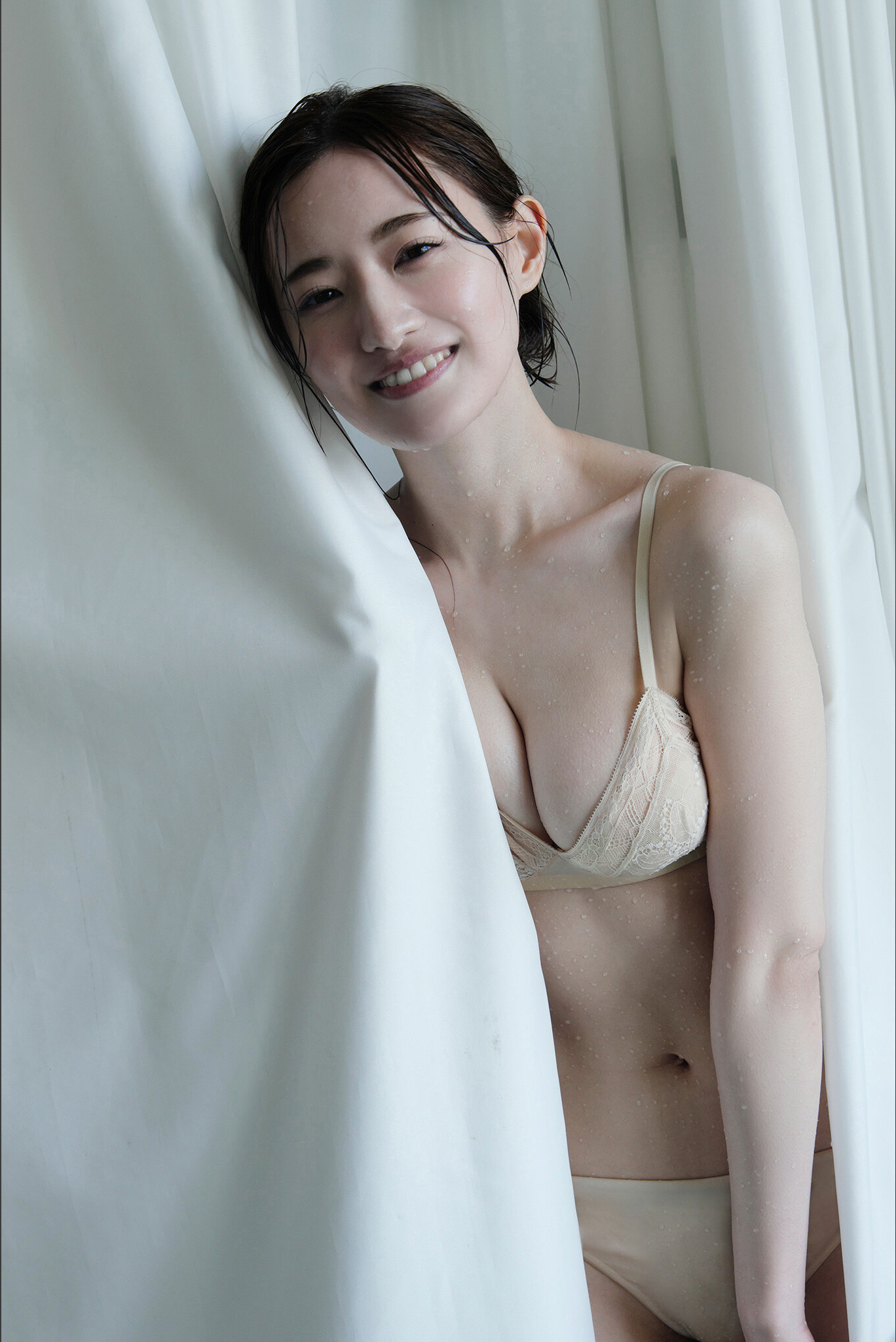 Kana Nakada 中田花奈, ヤンマガデジタル写真集 「Last of my 20s」 Set.02