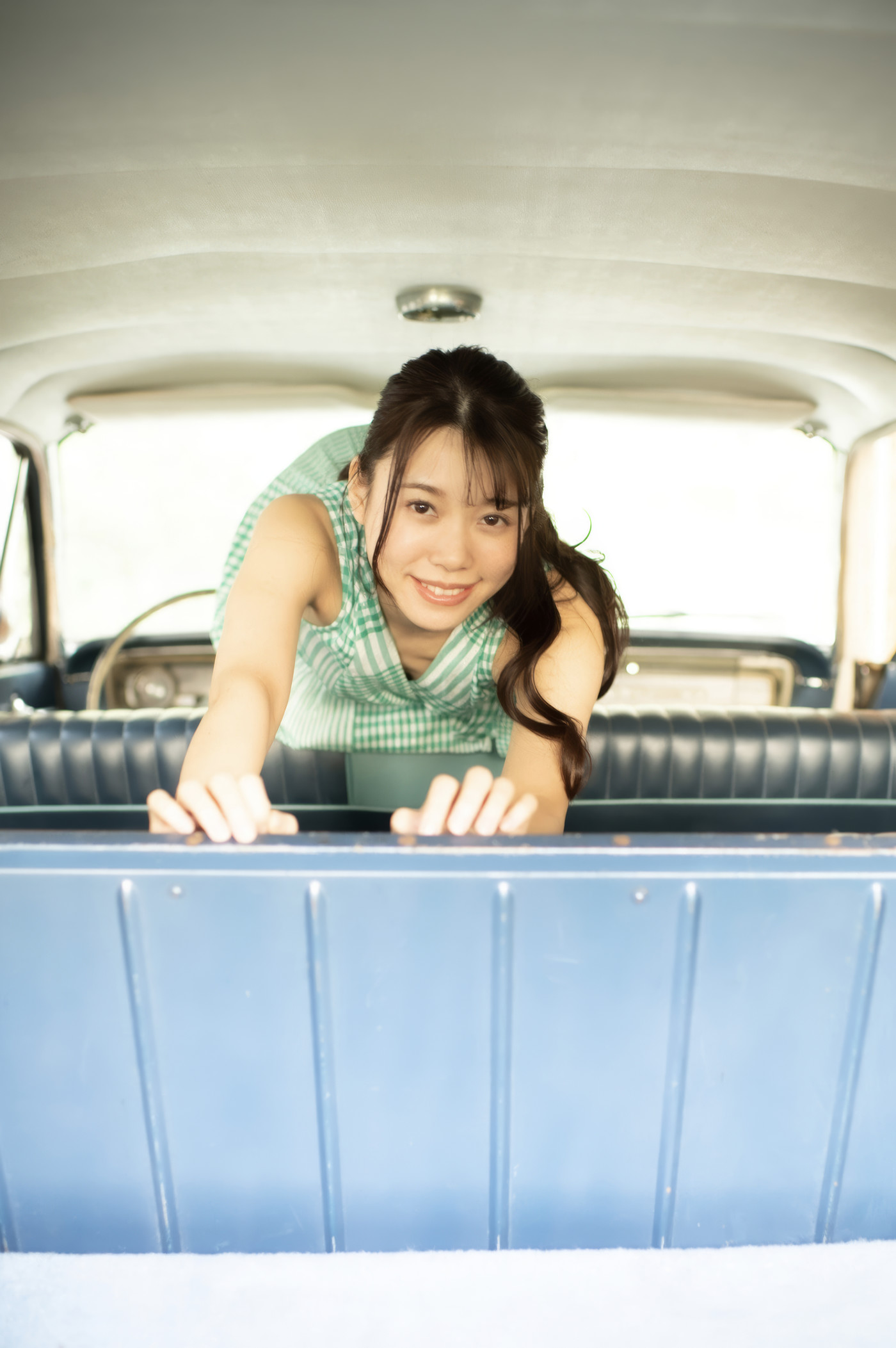 Minami Hironaka 広仲みなみ, グラビア写真集 ‘SOUTH BLUE’ Set.02