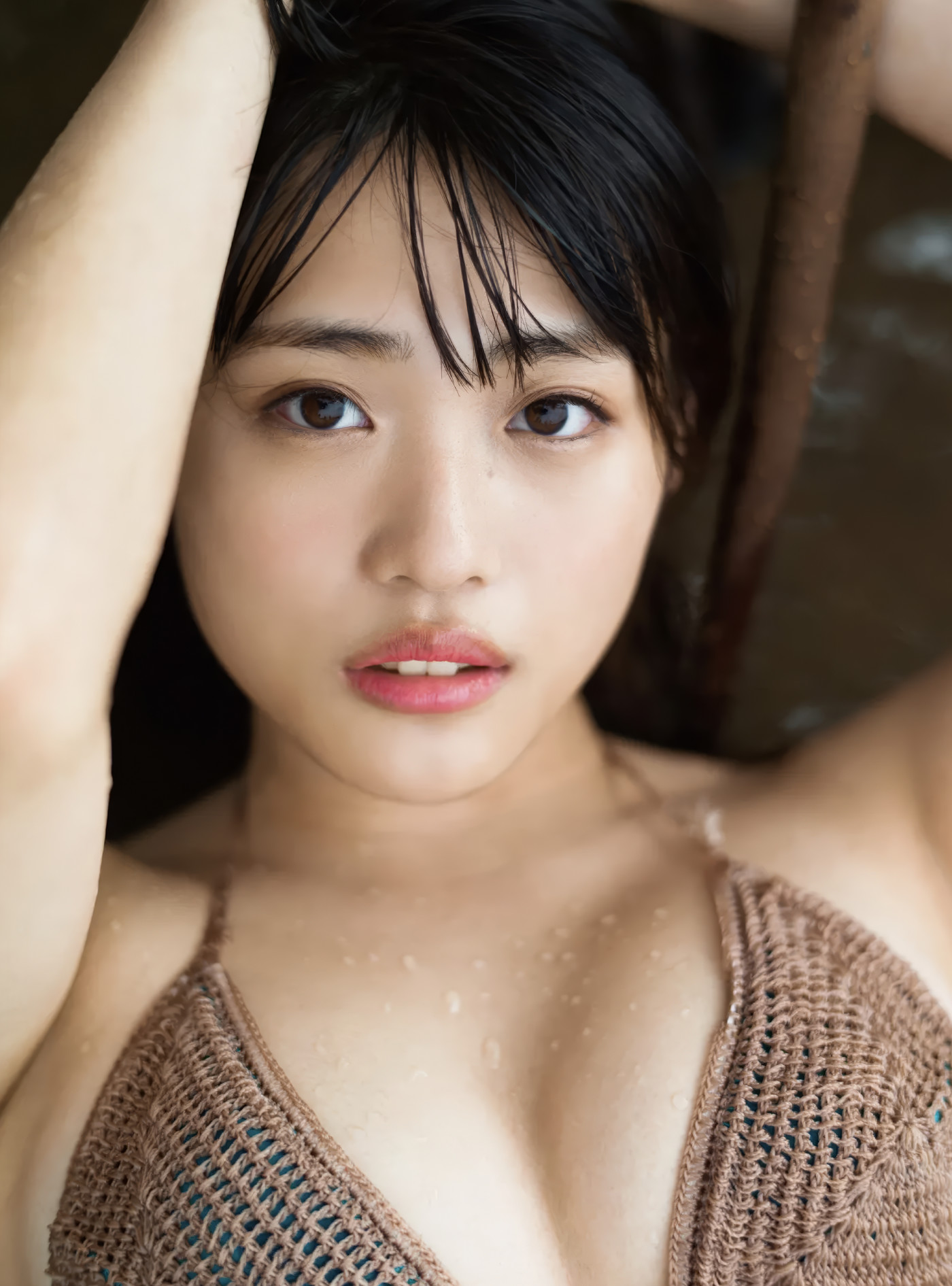 Momoka Ishida 石田桃香, 1st 写真集 [MOMOKA] Set.01