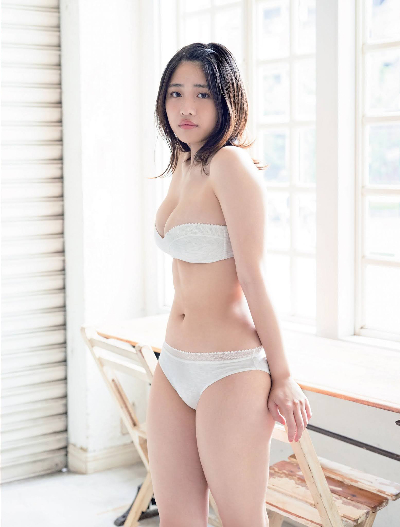 Momoka Ishida 石田桃香, FLASH 2021.02.09 (フラッシュ 2021年2月9日号)