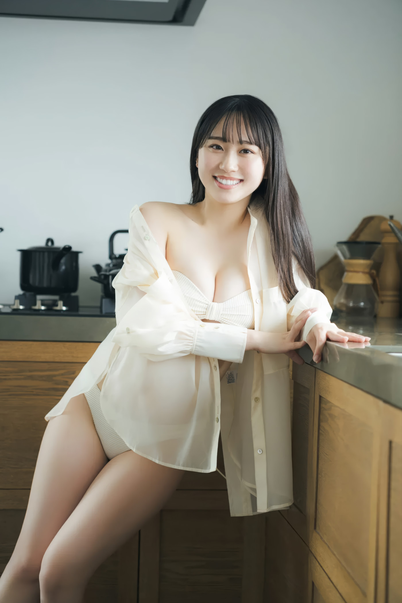 Momoko Oshiro 大白桃子, FRIDAYデジタル写真集 [桃白 Vol.1] Set.01