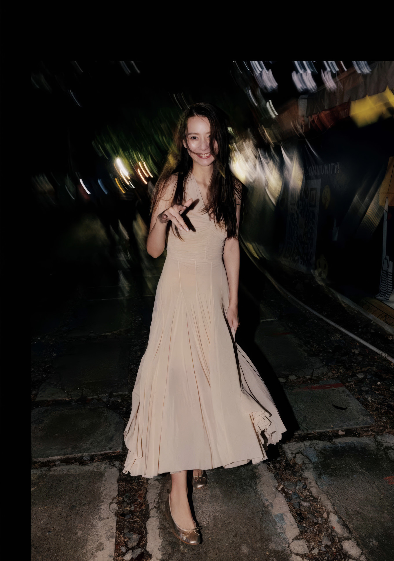 NIKI 仁希, 写真集 『Slow Motion』 Set.02