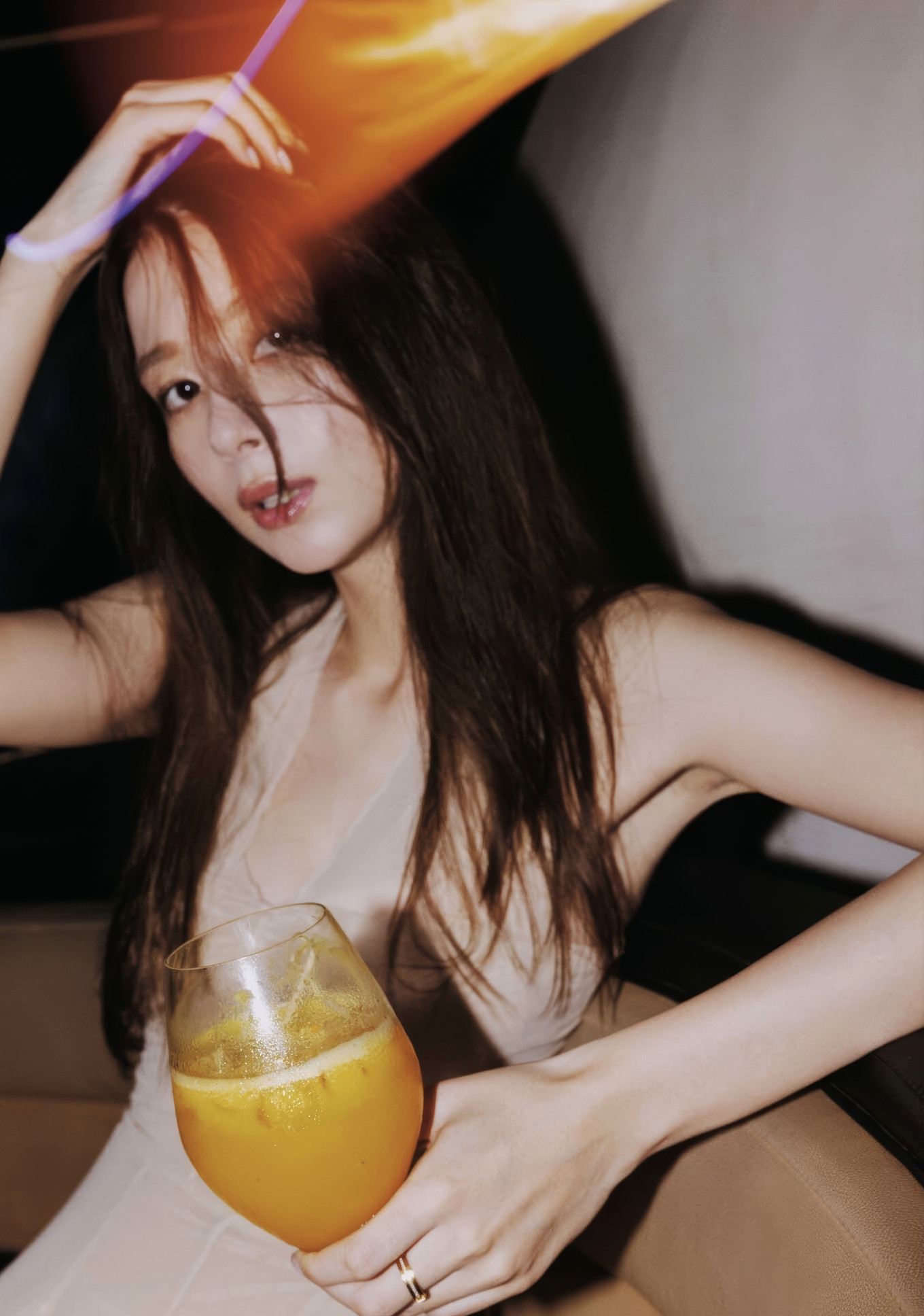 NIKI 仁希, 写真集 『Slow Motion』 Set.02