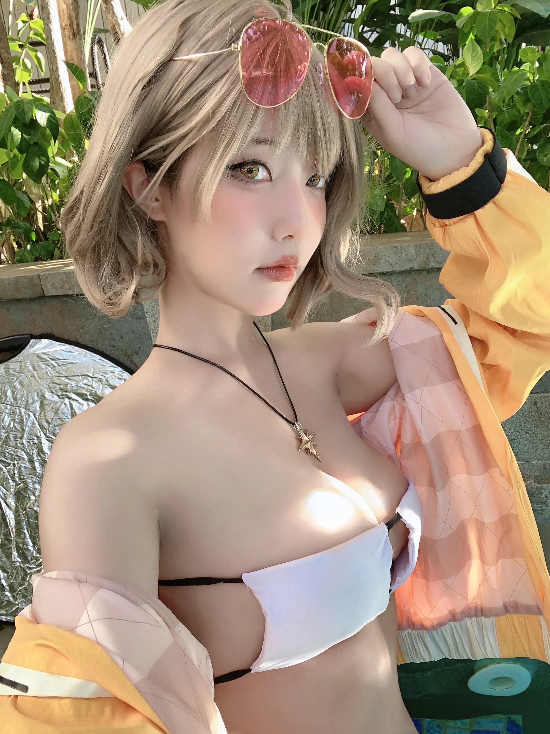NIKKE anis swimsuit selfies 阿妮斯水著自拍(Kiriko)