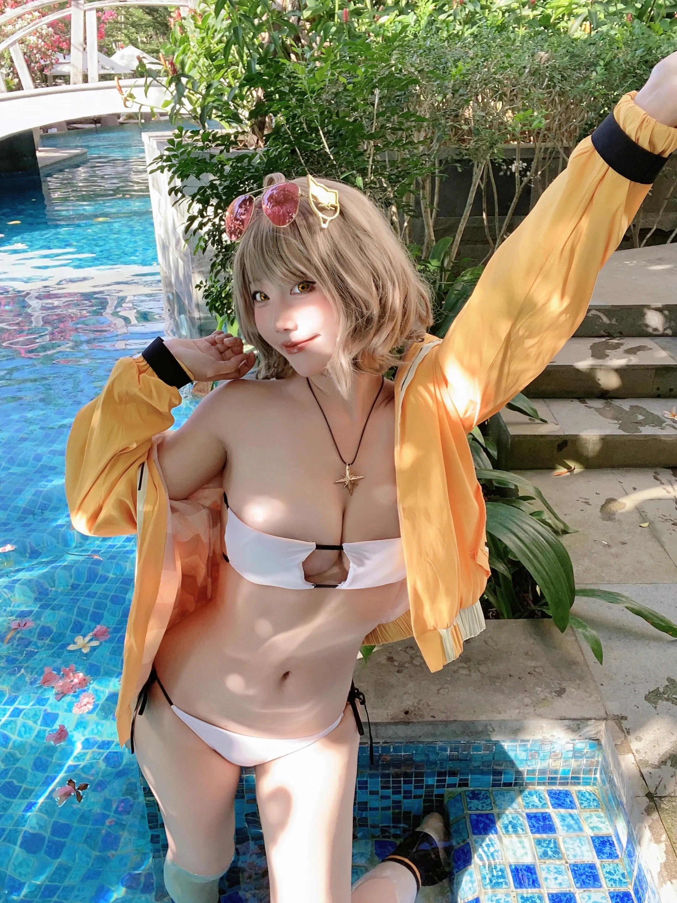 NIKKE anis swimsuit selfies 阿妮斯水着自拍(Kiriko)