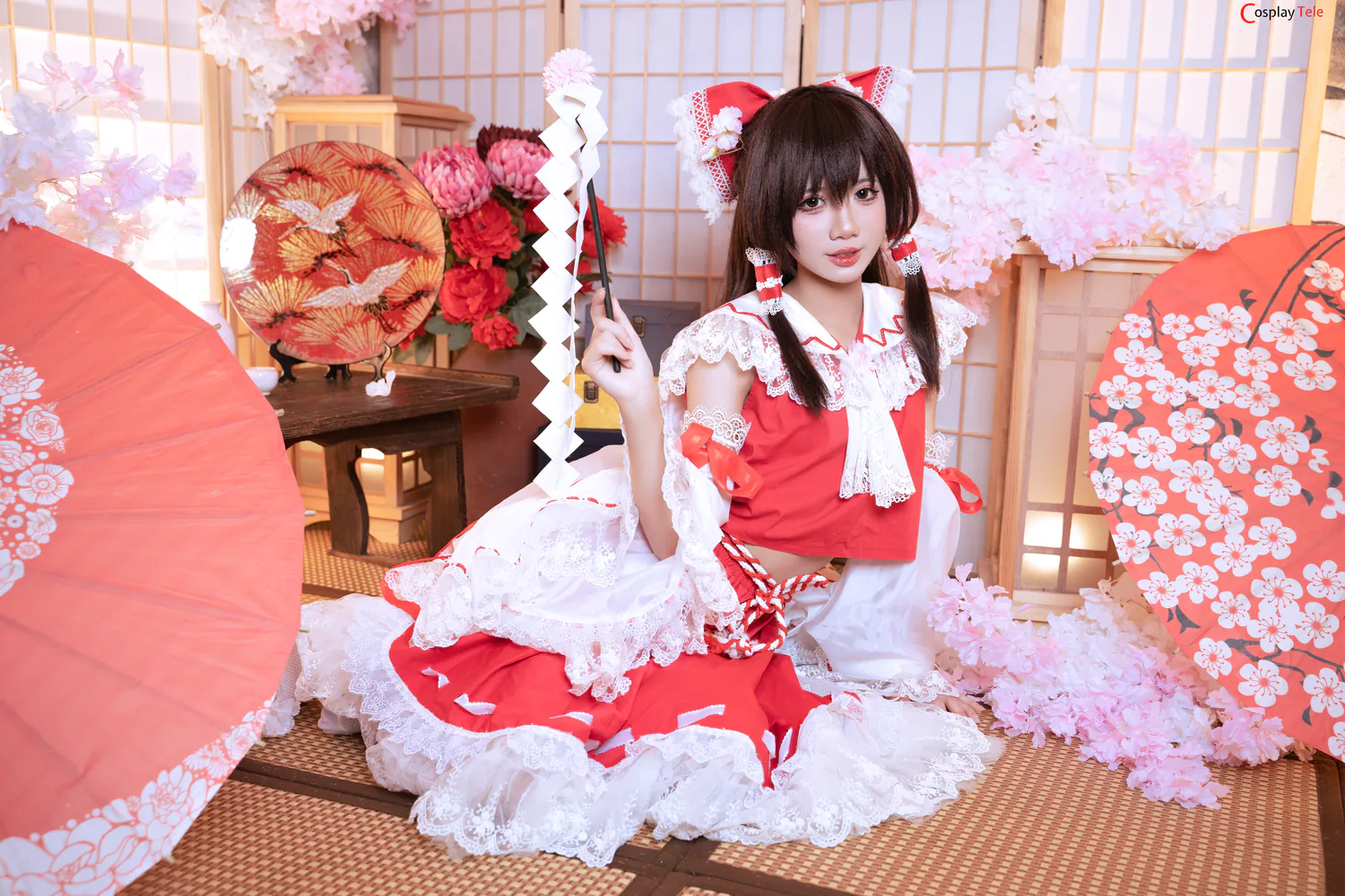 PoppaChan cosplay Reimu Hakurei – Touhou Project