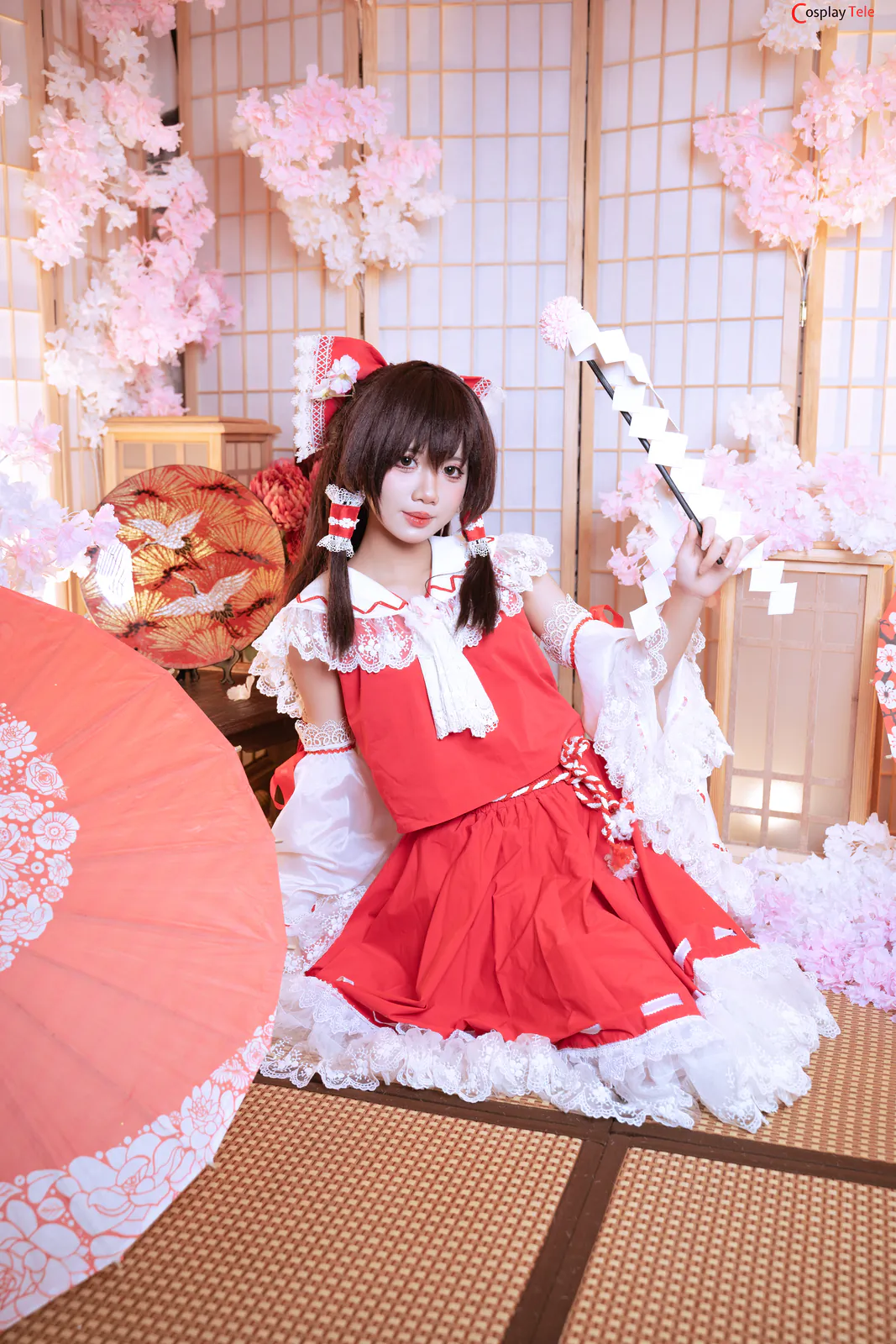 PoppaChan cosplay Reimu Hakurei – Touhou Project