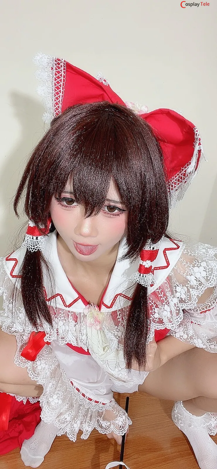 PoppaChan cosplay Reimu Hakurei – Touhou Project