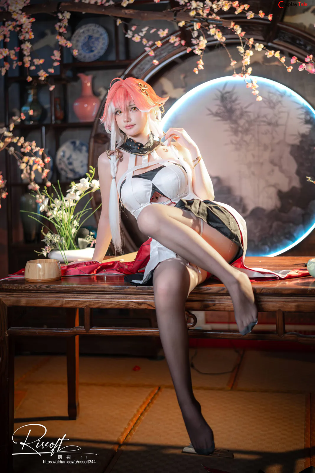 Rissoft 前羽 cosplay Changli and Jinhsi – Wuthering Waves