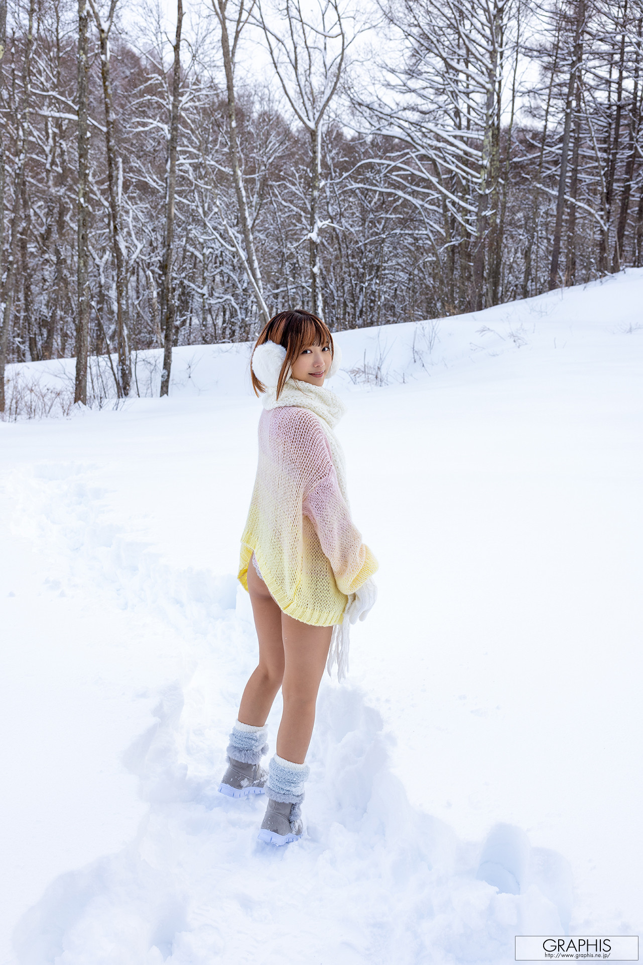 Riko Hoshino 星乃莉子, Graphis New Year’s Holiday Special 2024 「Polaris」 Vol.01