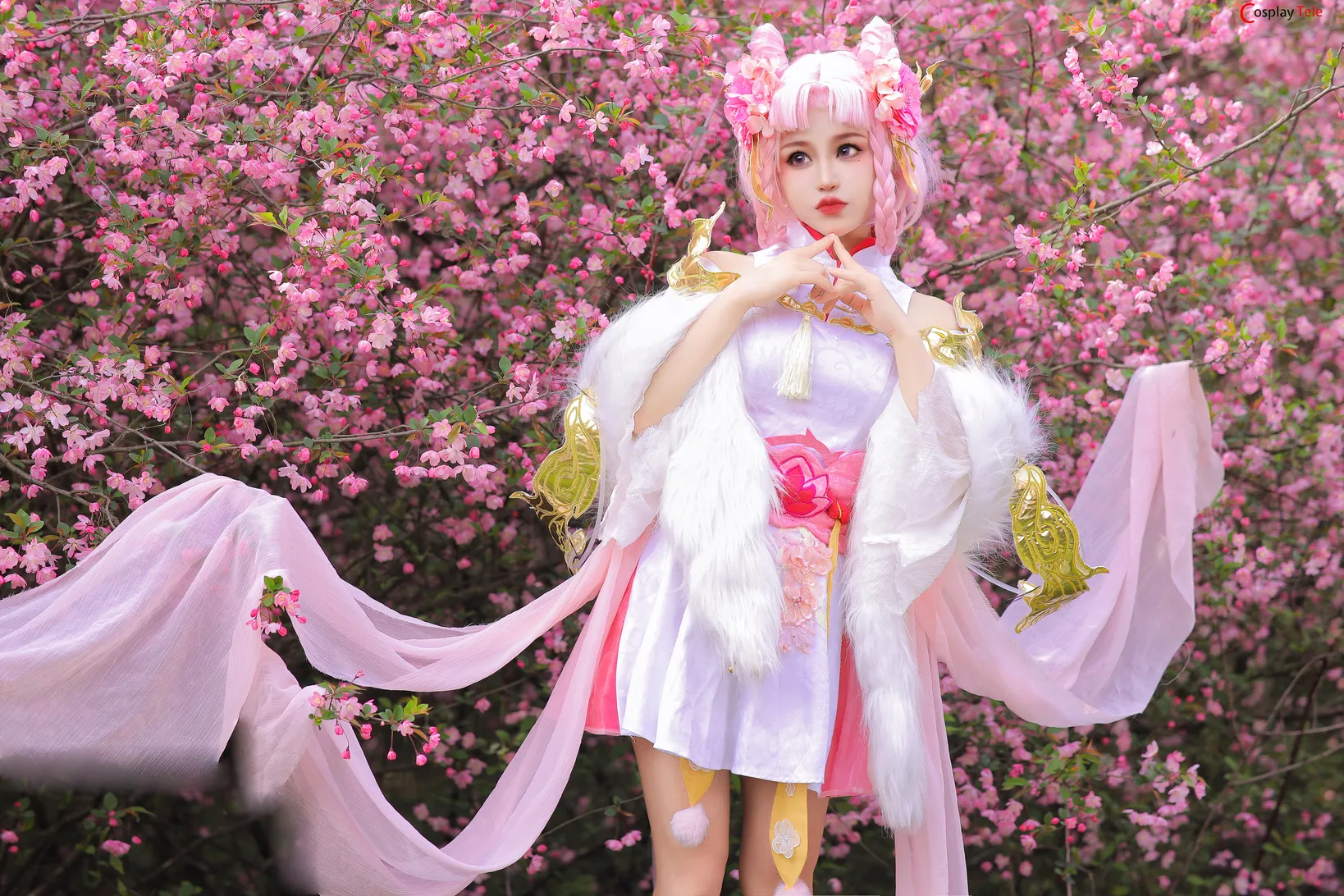 Taonuan222 (桃暖酱) cosplay Chang’e – King Of Glory