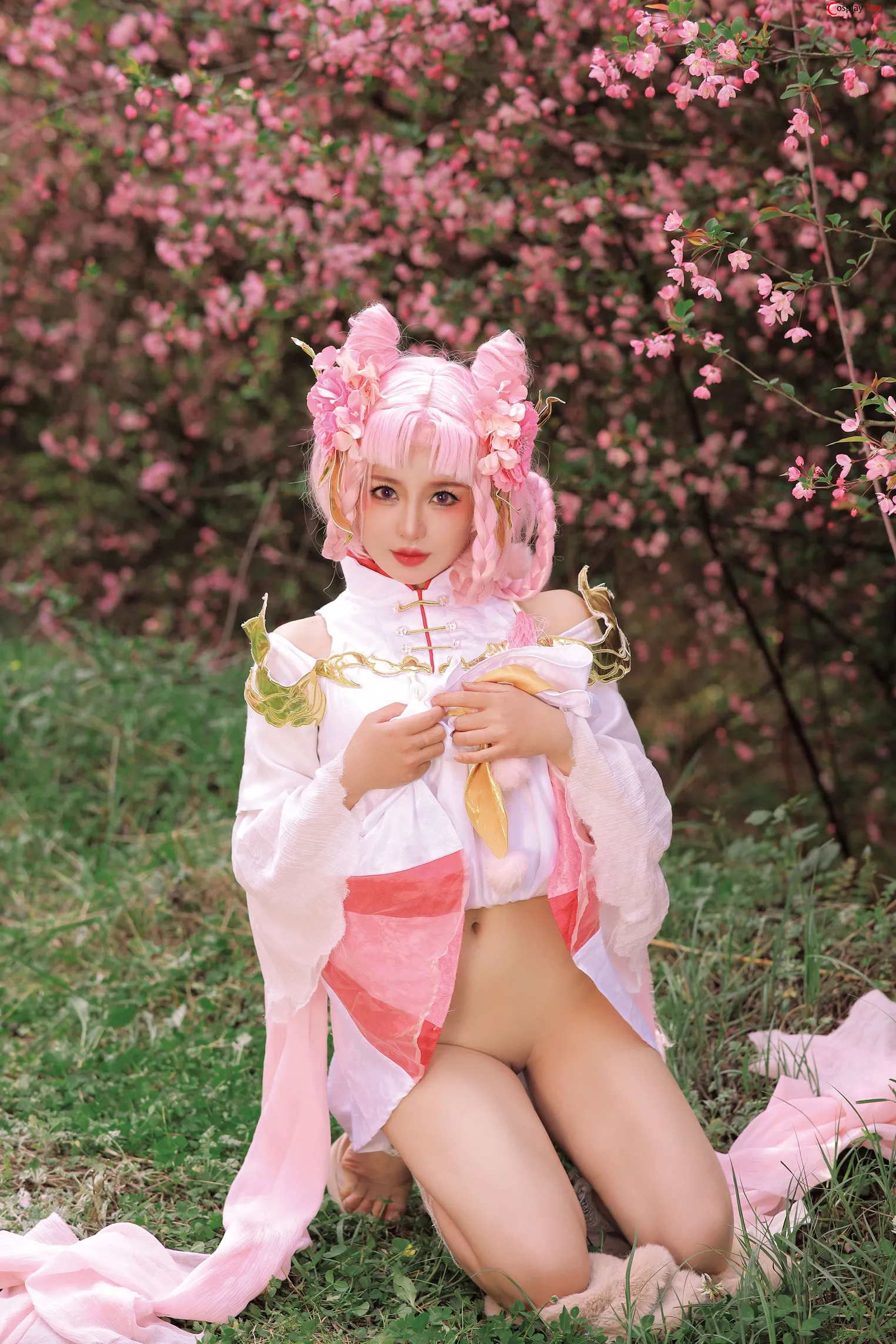 Taonuan222 (桃暖酱) cosplay Chang’e – King Of Glory