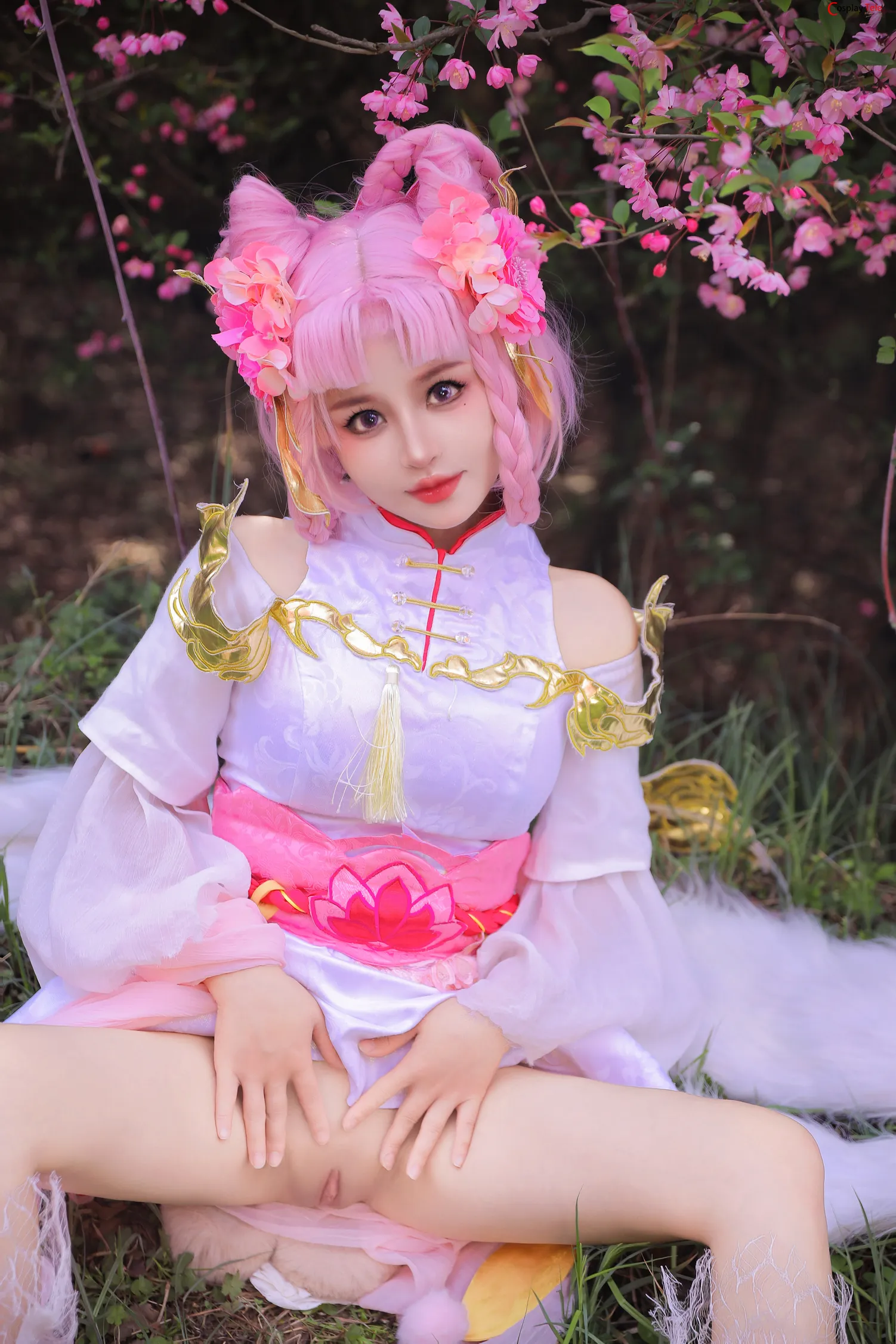 Taonuan222 (桃暖酱) cosplay Chang’e – King Of Glory