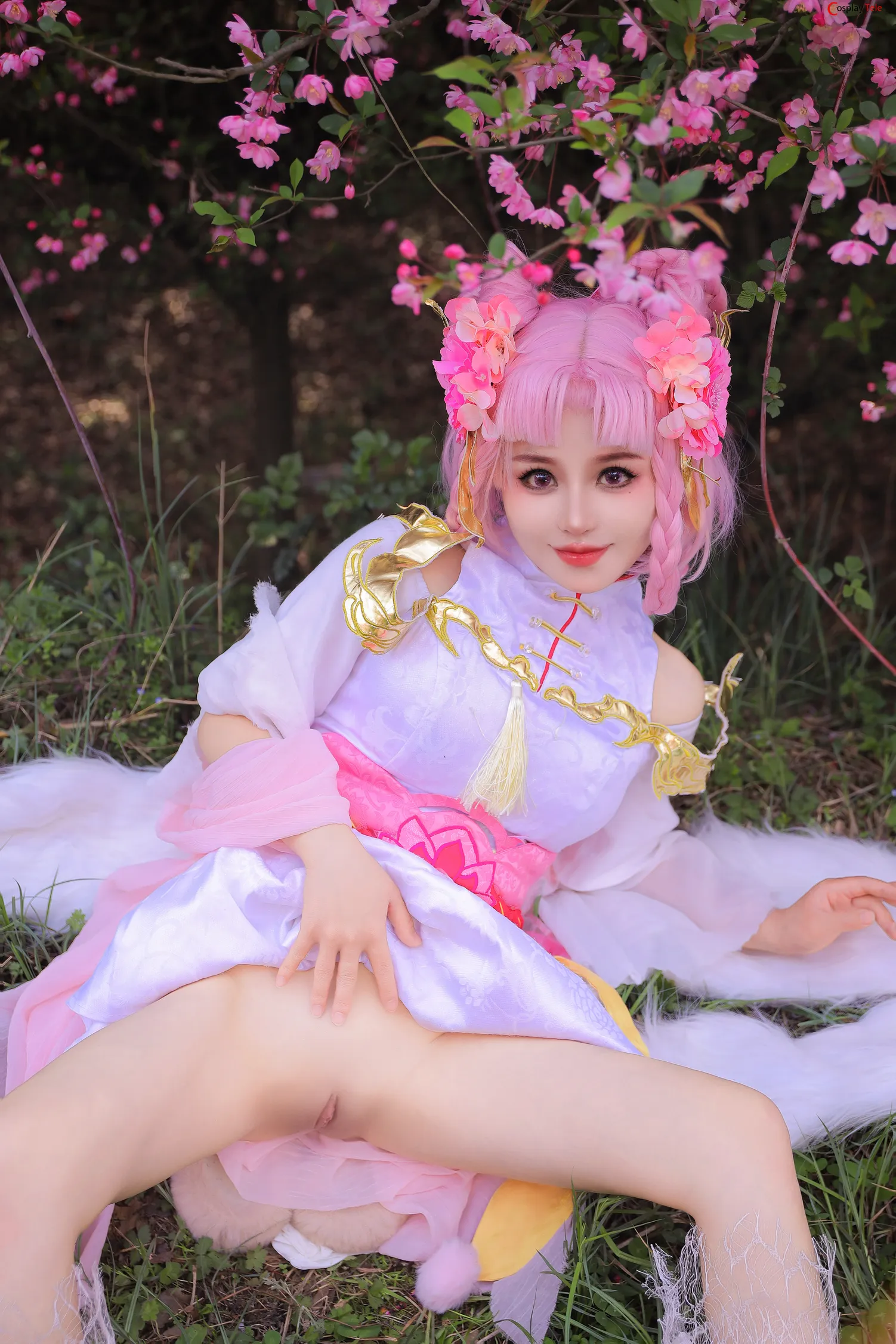 Taonuan222 (桃暖酱) cosplay Chang’e – King Of Glory