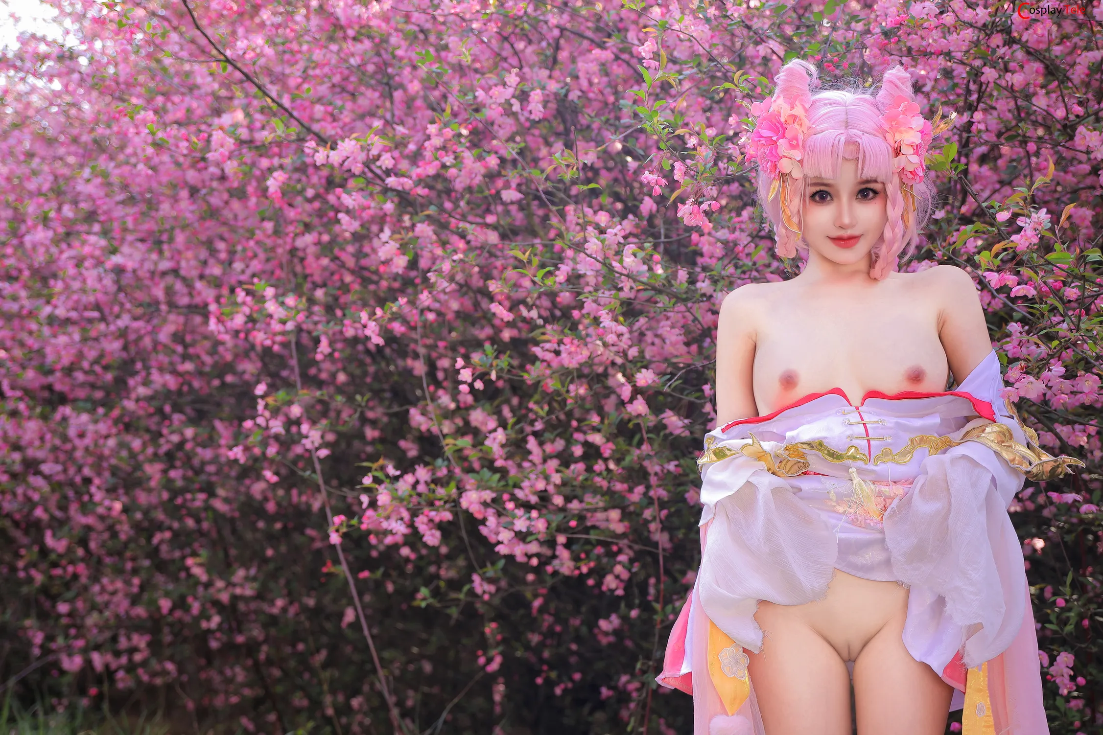 Taonuan222 (桃暖酱) cosplay Chang’e – King Of Glory