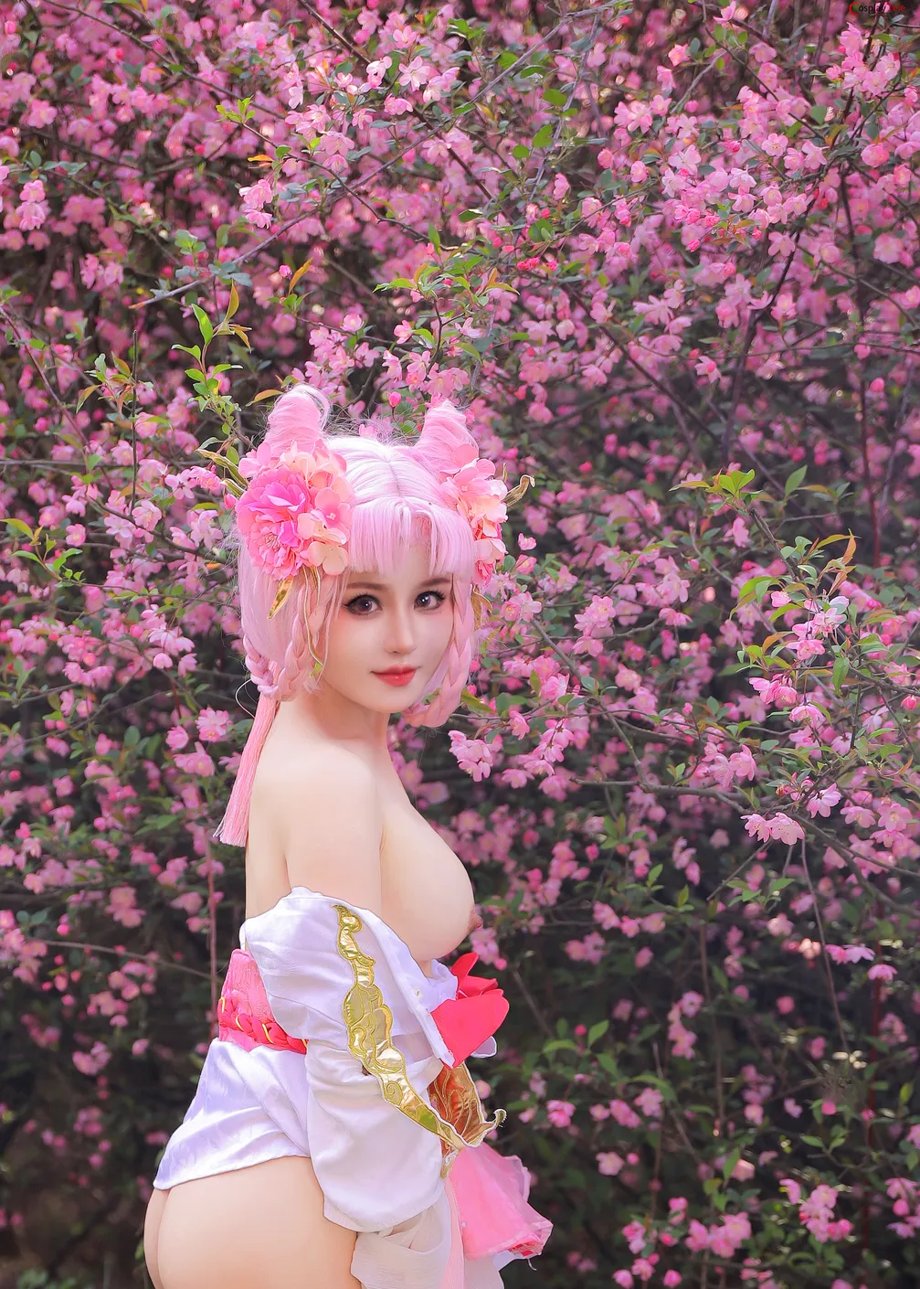 Taonuan222 (桃暖酱) cosplay Chang’e – King Of Glory