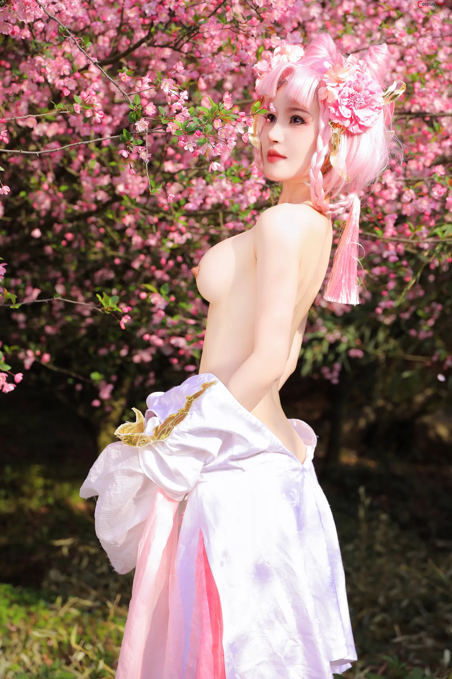 Taonuan222 (桃暖酱) cosplay Chang’e – King Of Glory