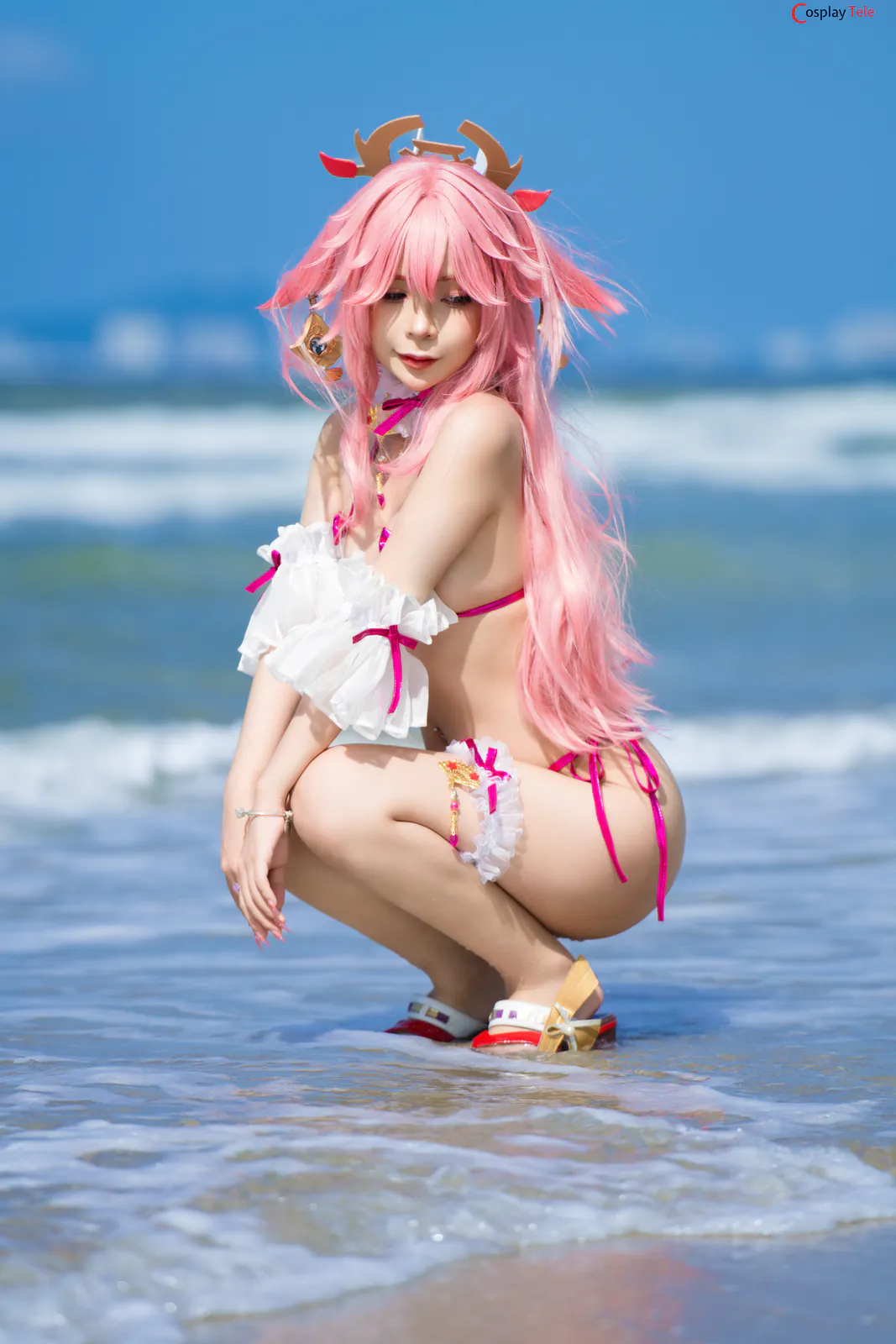 Umeko J cosplay Yae Miko – Genshin Impact