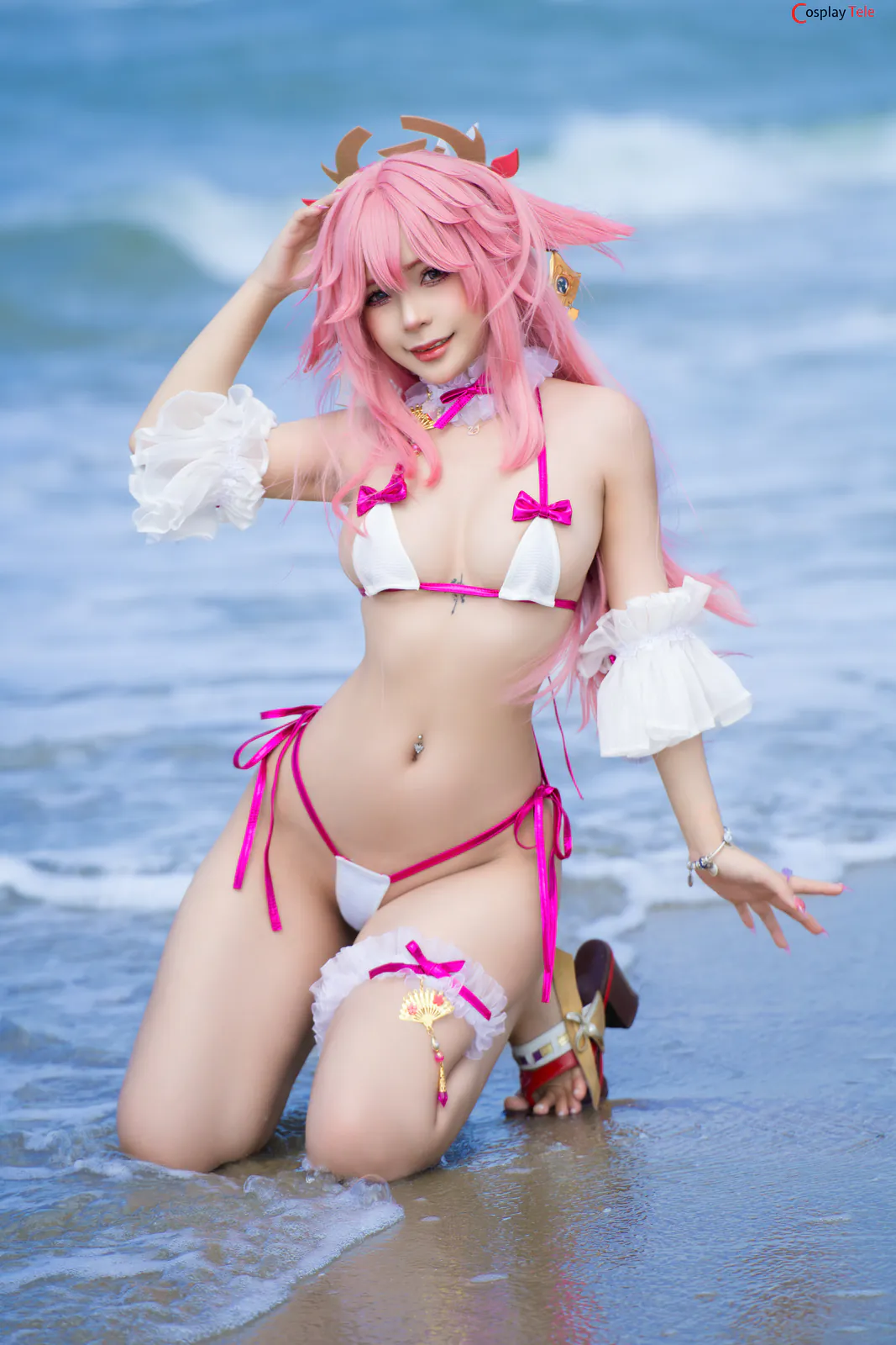 Umeko J cosplay Yae Miko – Genshin Impact